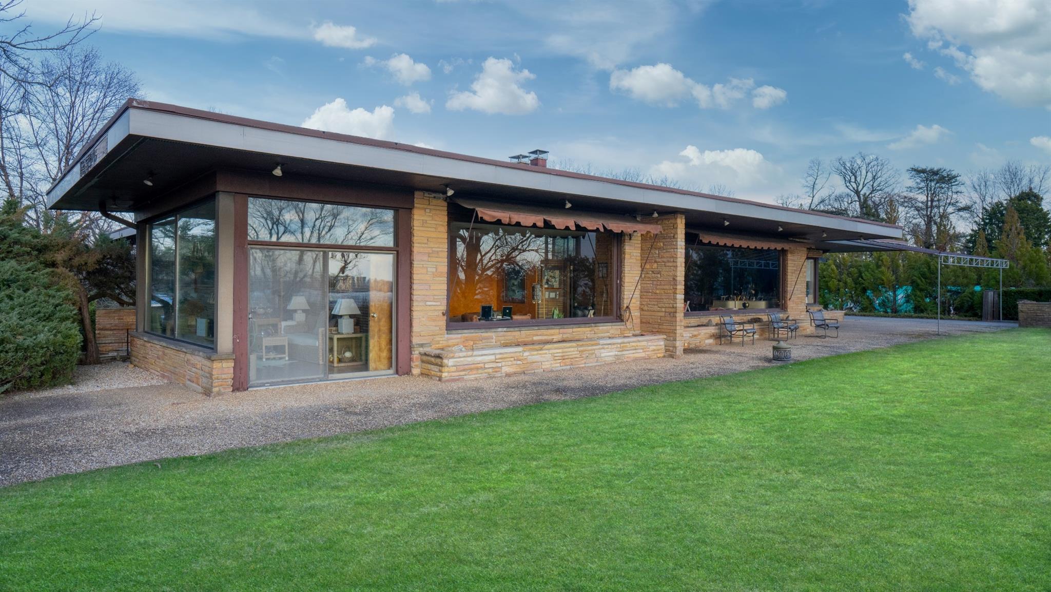 #14 photo, 20 Martin Court, גרייט נק Great Neck , NY 11024