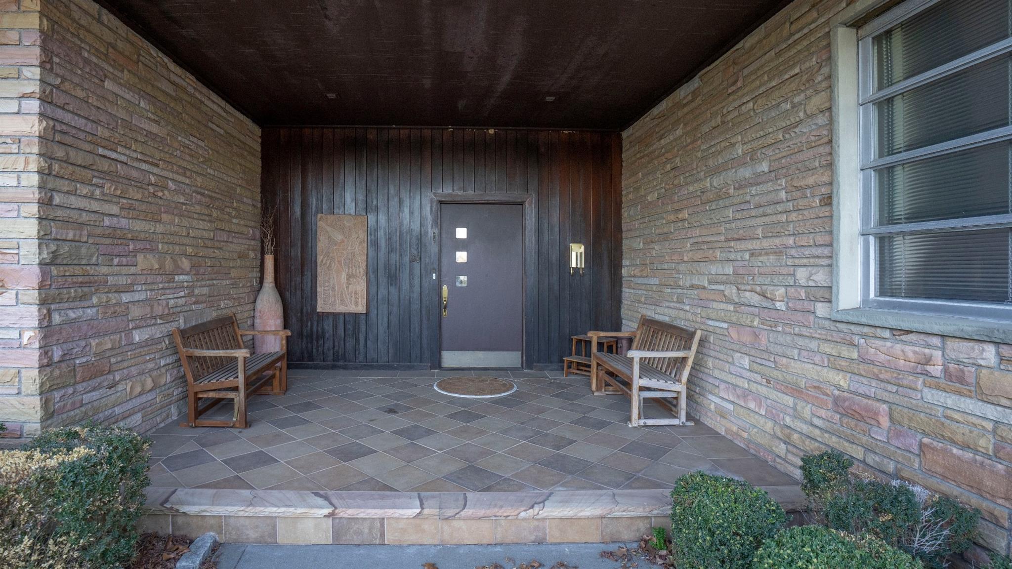 #7 photo, 20 Martin Court, גרייט נק Great Neck , NY 11024