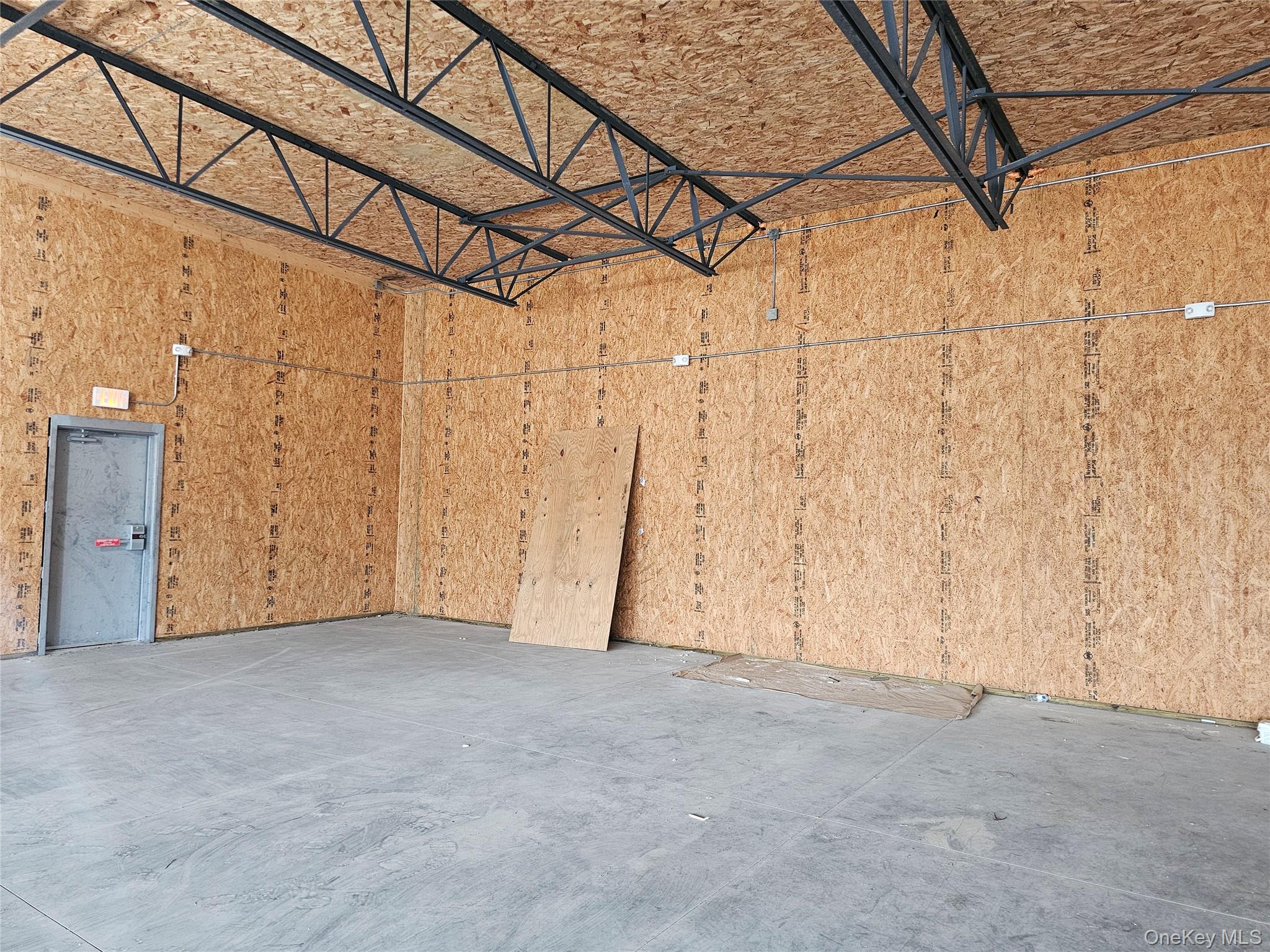 #8 photo, 2320 Union Boulevard, サフォーク郡 Bay Shore , NY 11706