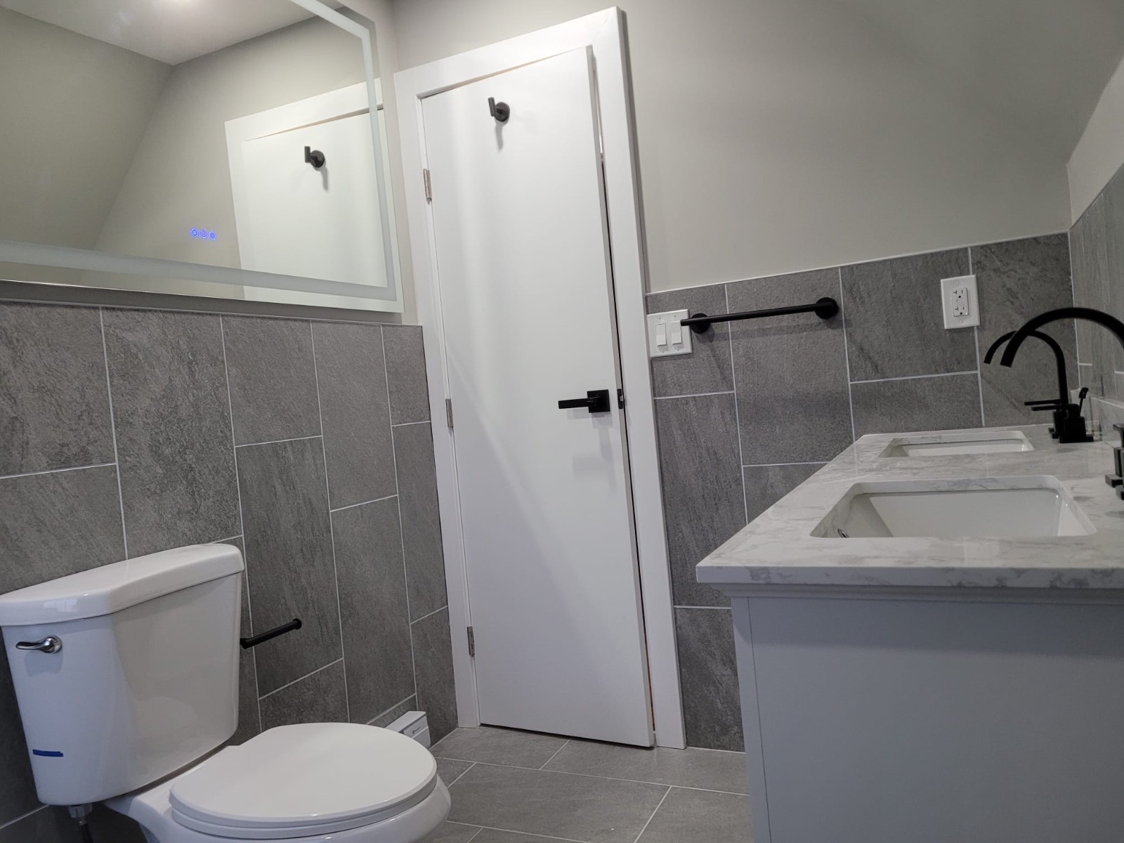 #12 photo, 13069 227th St, クイーンズ区 Springfield Gardens , NY 11413