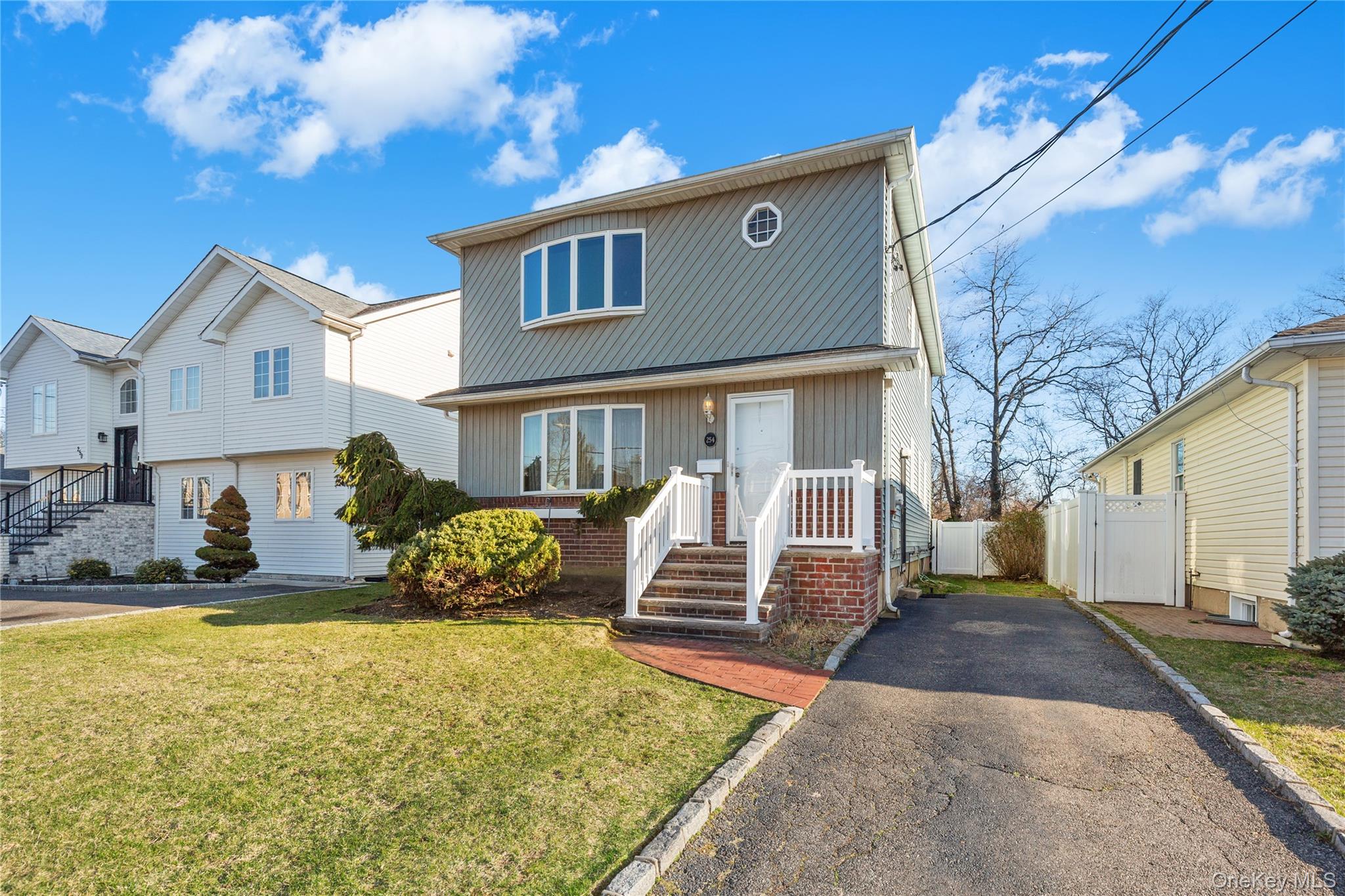 #2 photo, 254 N Richmond Avenue, 长岛 Massapequa , NY 11758