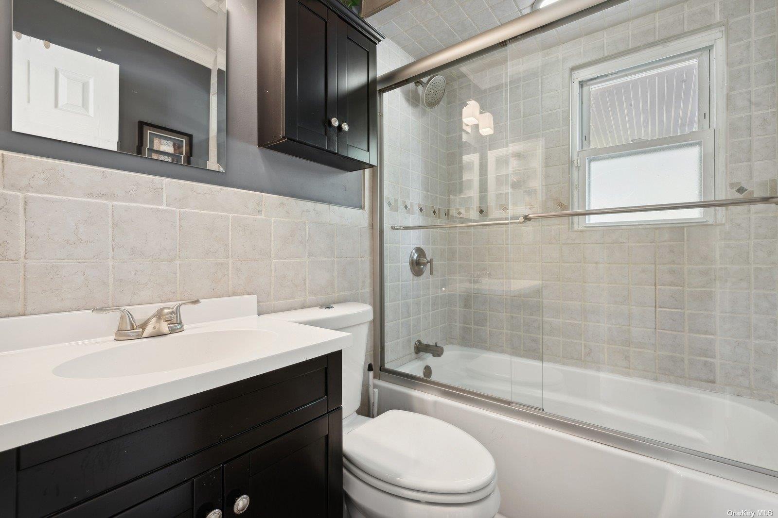 #14 photo, 1707 Carroll Avenue, ナッソー郡 Merrick , NY 11566