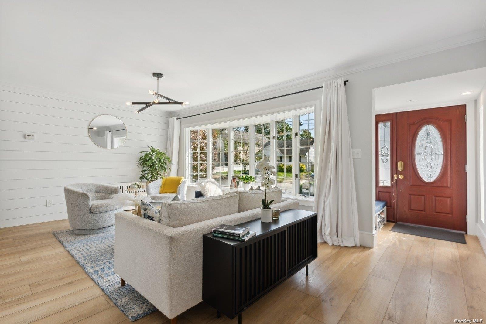 #2 photo, 1707 Carroll Avenue, ナッソー郡 Merrick , NY 11566