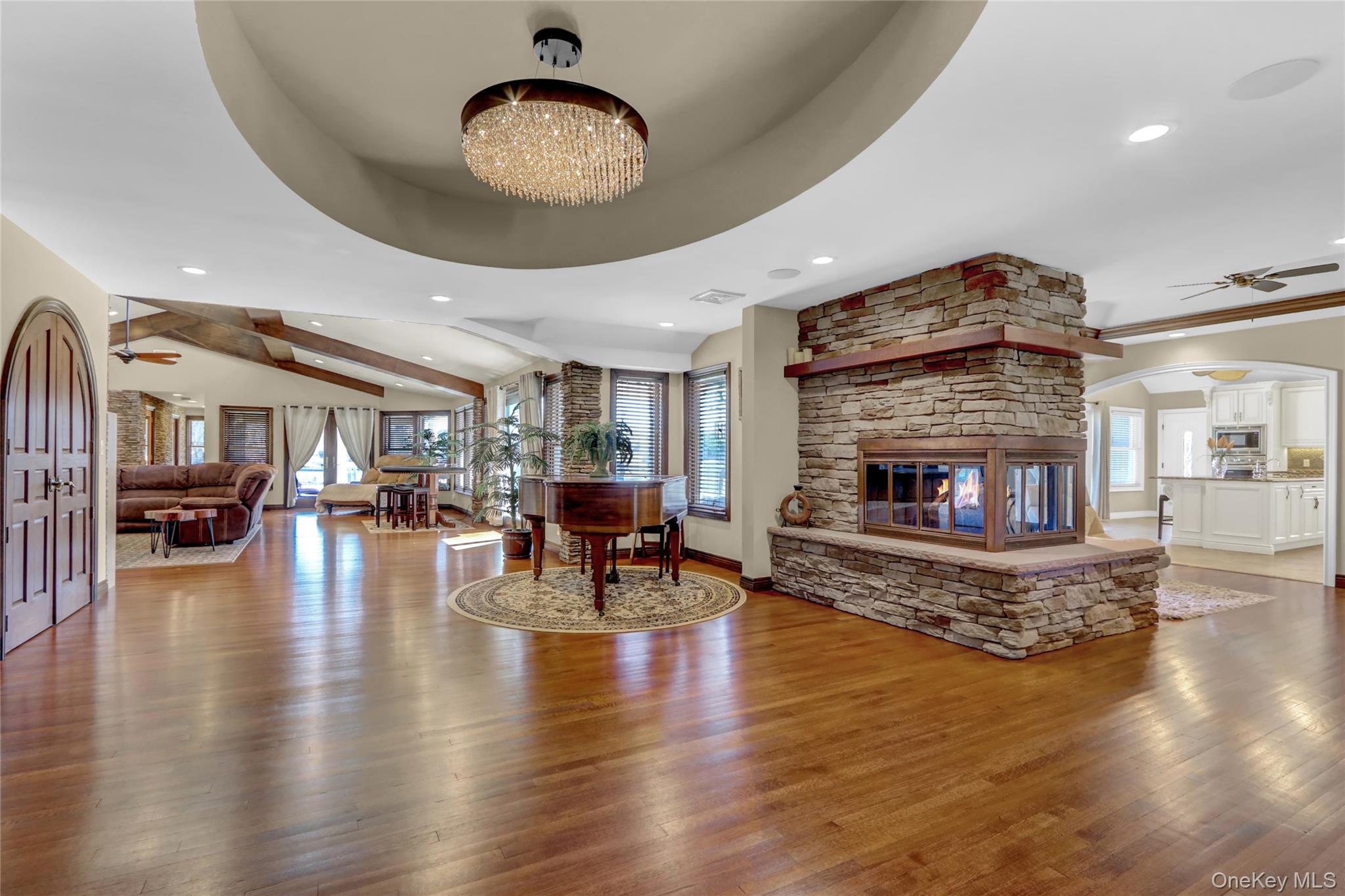 #11 photo, 241 Willetts Lane, サフォーク郡 West Islip , NY 11795