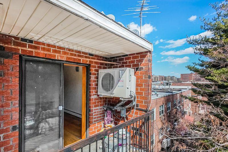 #16 photo, 144-34 37th Ave, Flushing , NY 11354