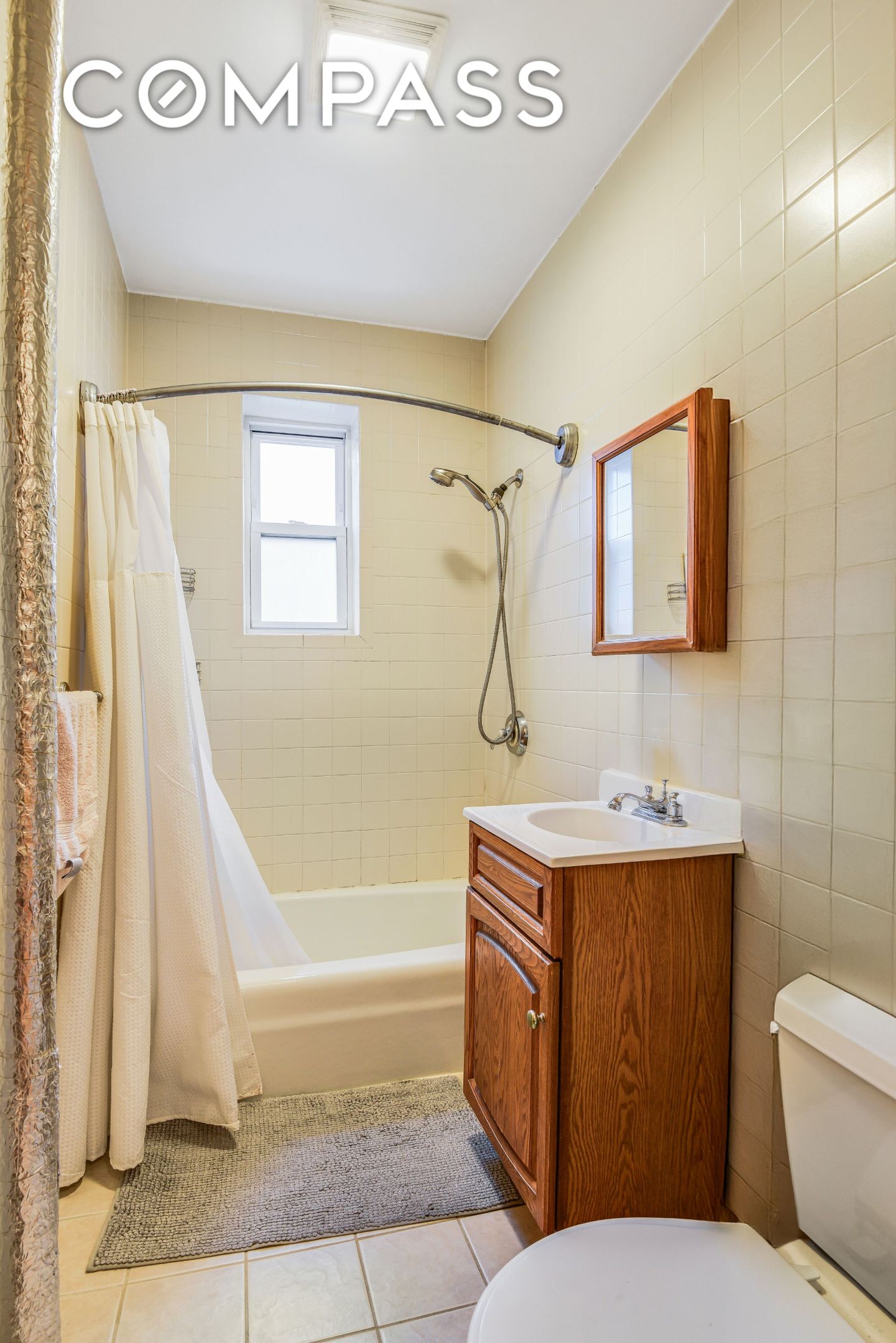 #6 photo, 9019 Fort Hamilton Parkway, ブルックリン区 Bay Ridge , NY 11209