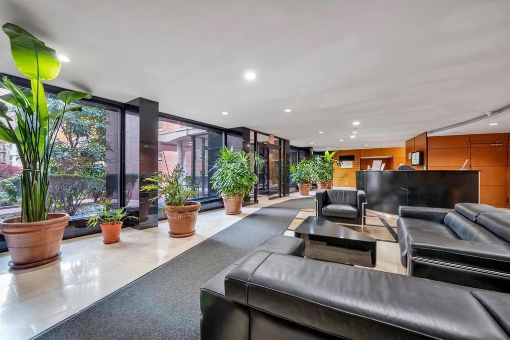 #4 photo, 139-15 83rd Avenue, 皇后區 Briarwood , NY 11435