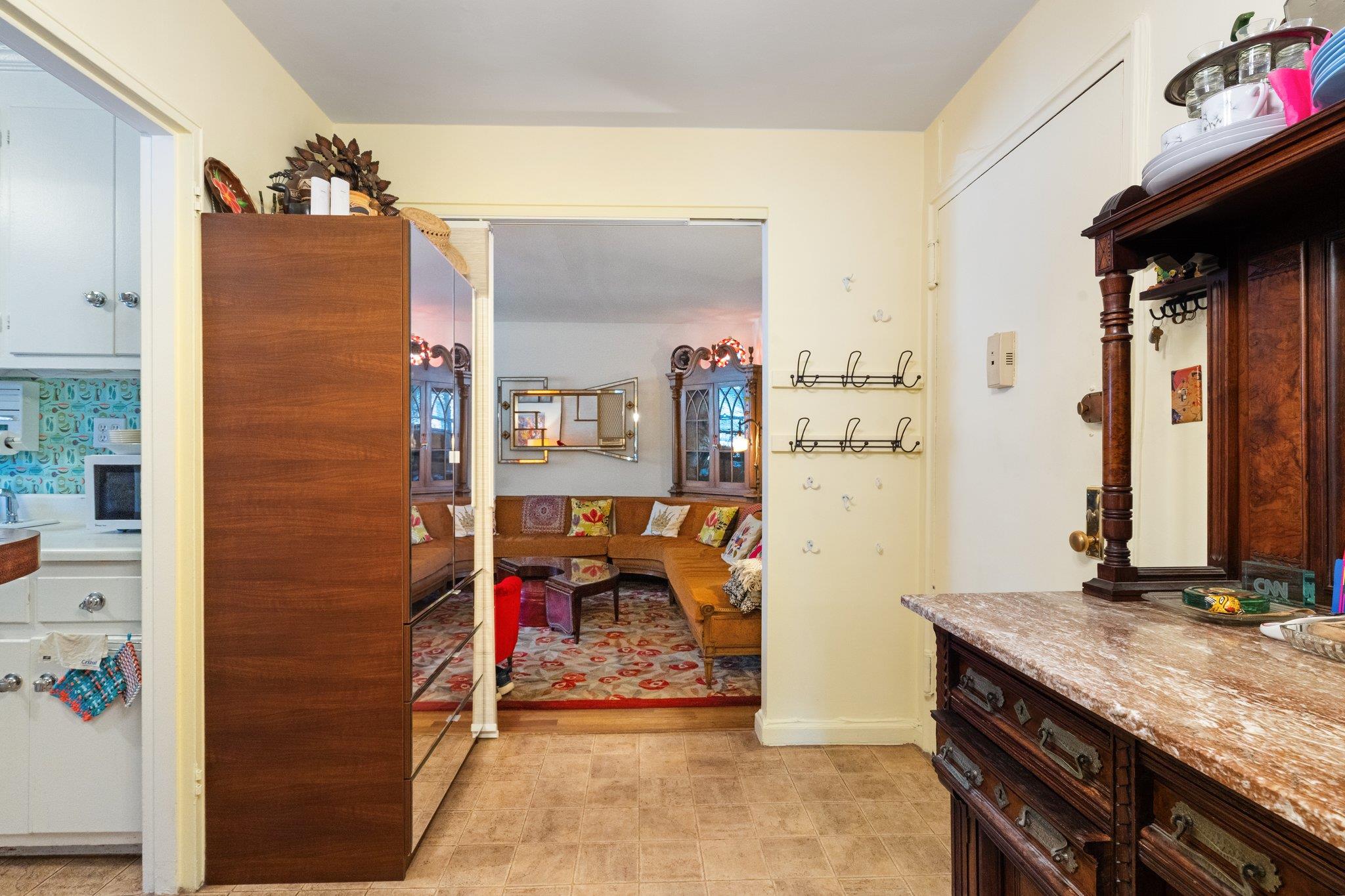 #5 photo, 139-15 83rd Avenue, 皇后區 Briarwood , NY 11435