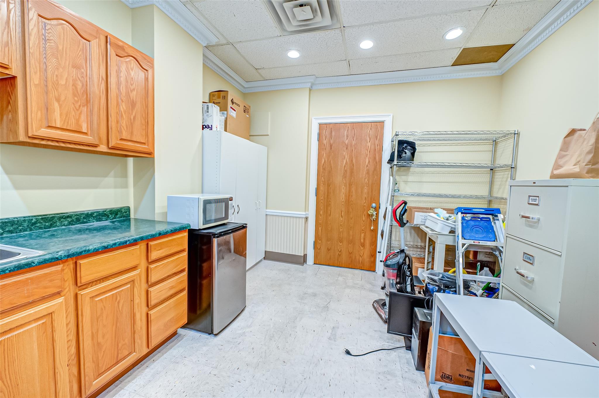 #10 photo, 775 Park Avenue, サフォーク郡 Huntington , NY 11743