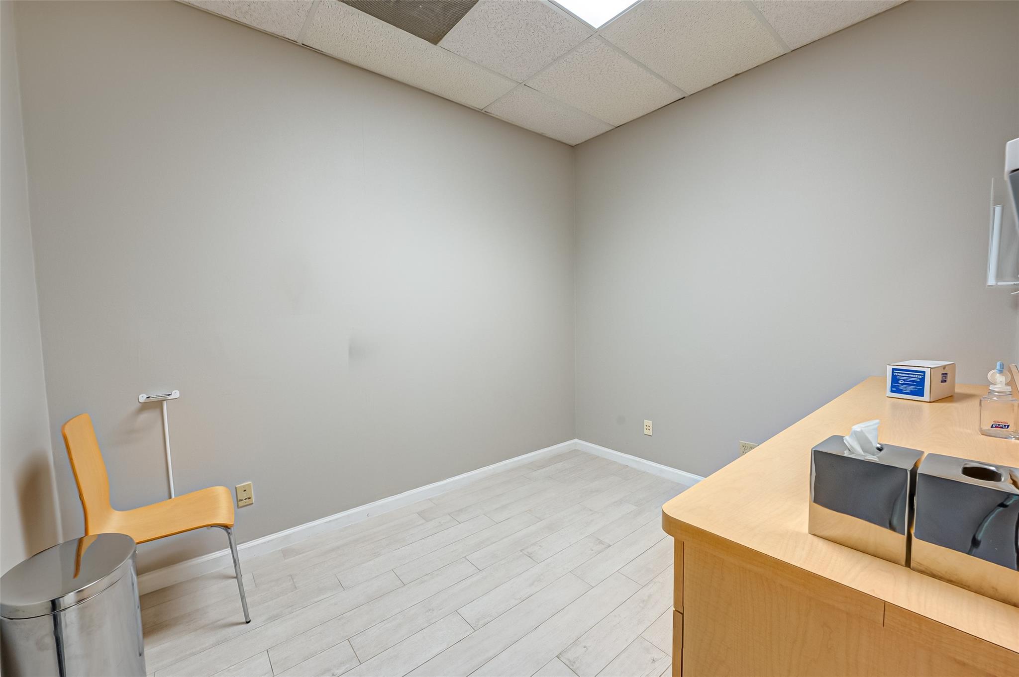 #17 photo, 775 Park Avenue, サフォーク郡 Huntington , NY 11743