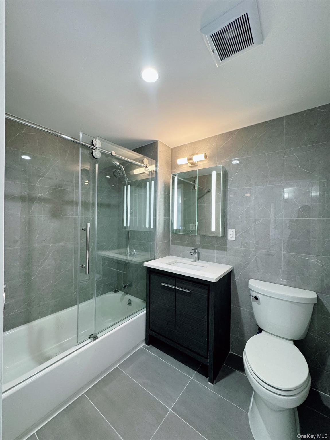 #8 photo, 65-18 Austin St, クイーンズ区 Rego Park , NY 11374