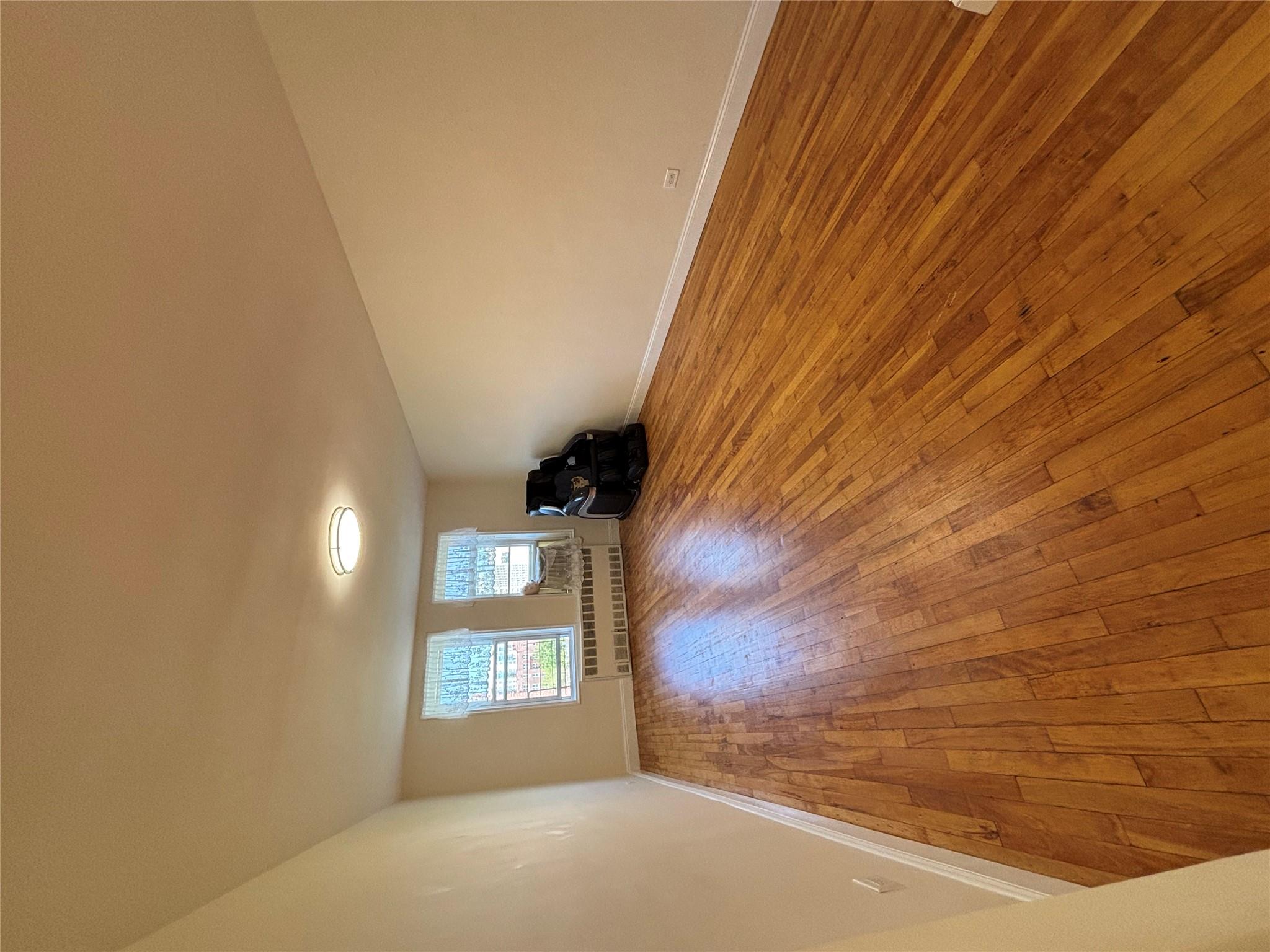 #3 photo, 142-20 41 Avenue, Flushing , NY 11355