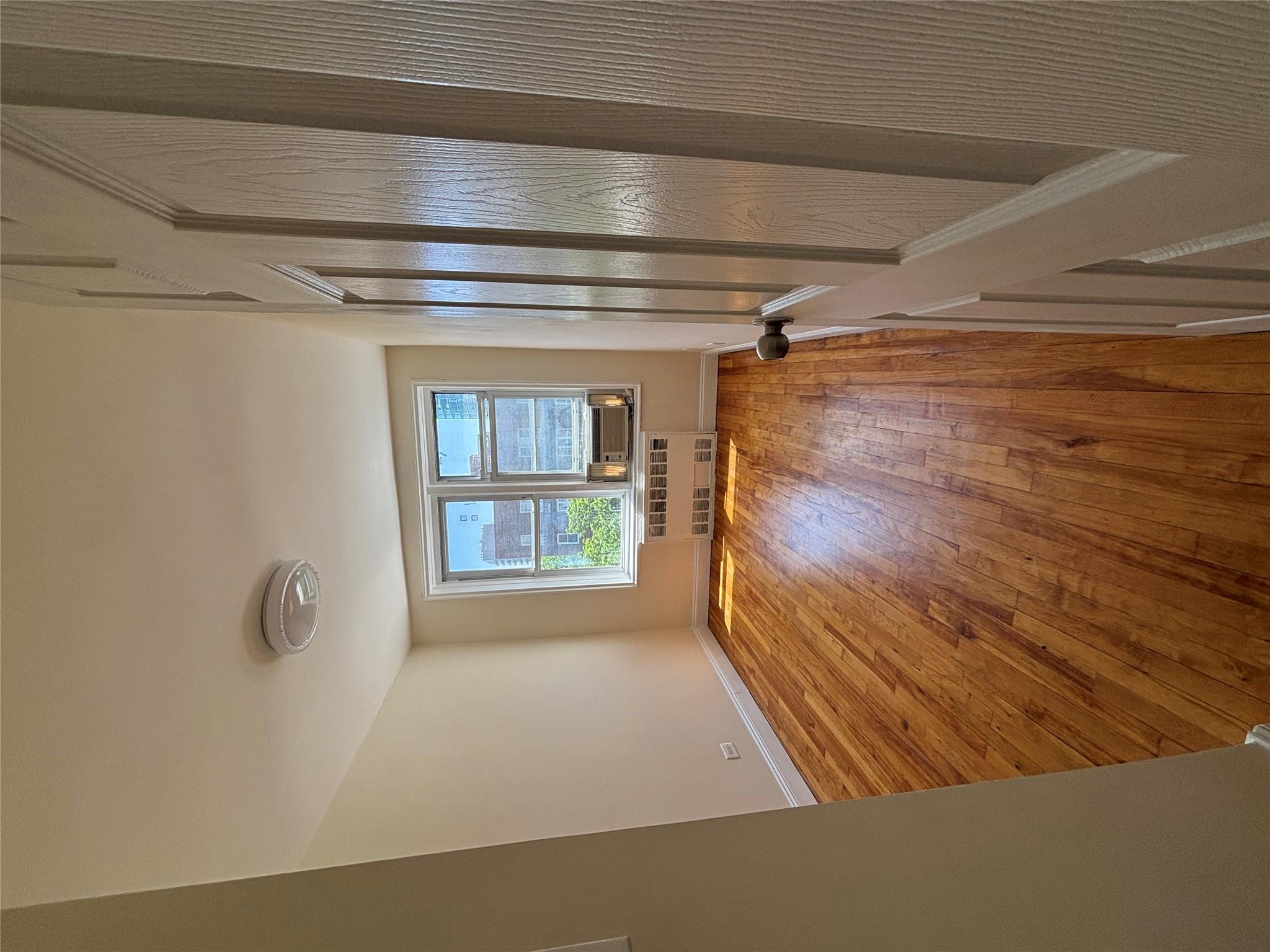 #7 photo, 142-20 41 Avenue, Flushing , NY 11355