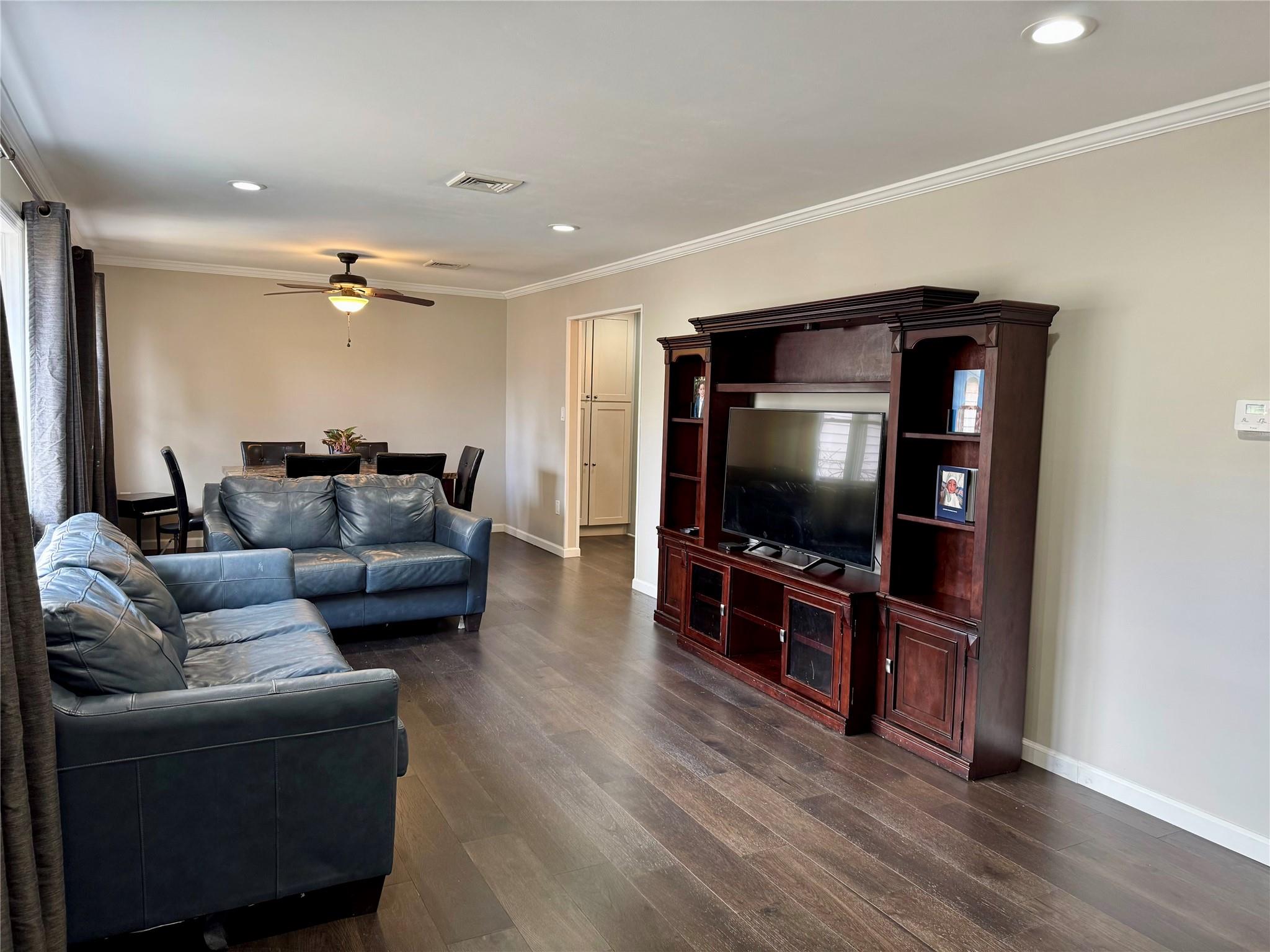 #6 photo, 6 Barclay Road, New Windsor , NY 12553