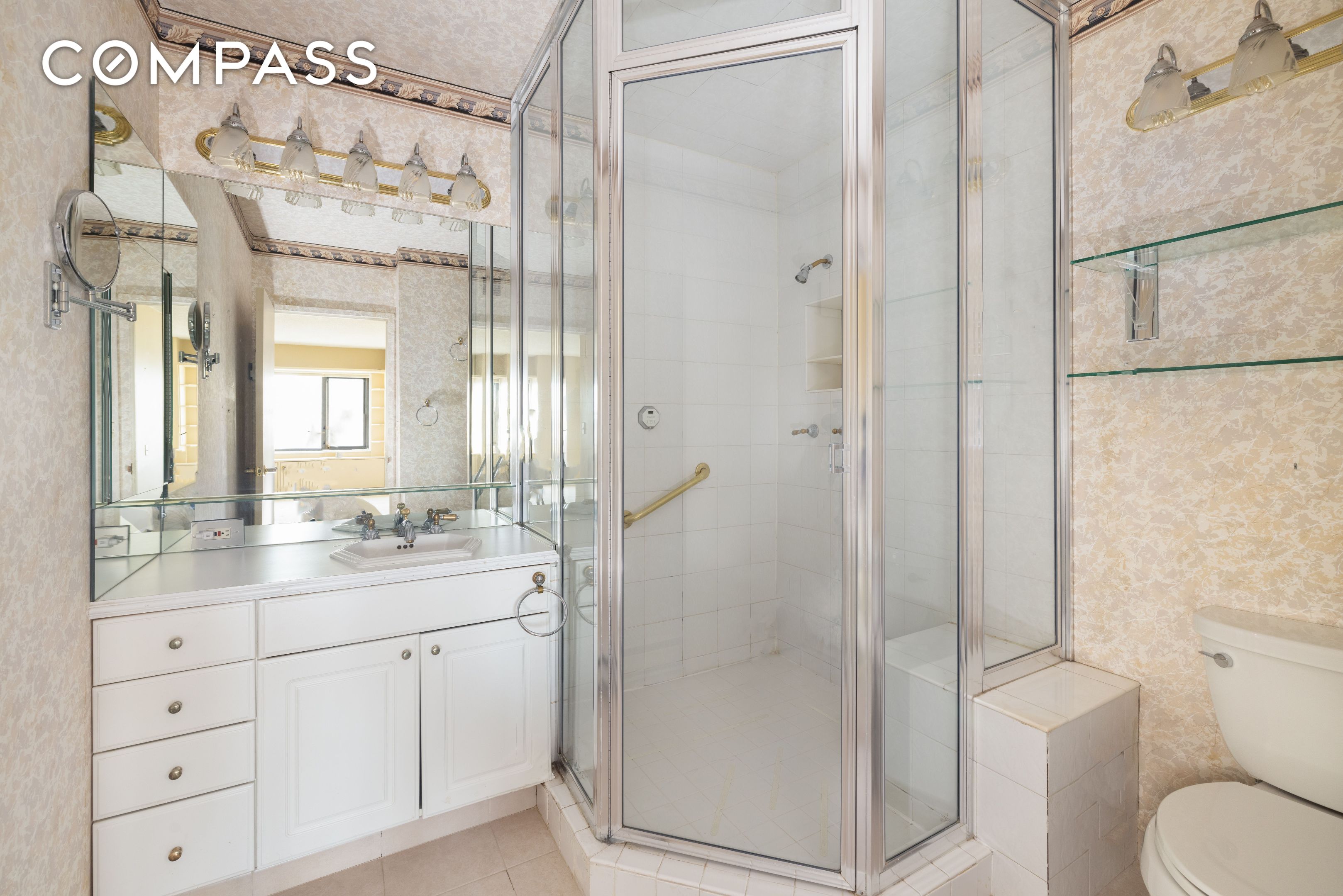 #15 photo, 20 W 64th Street, マンハッタン Upper West Side , NY 10023