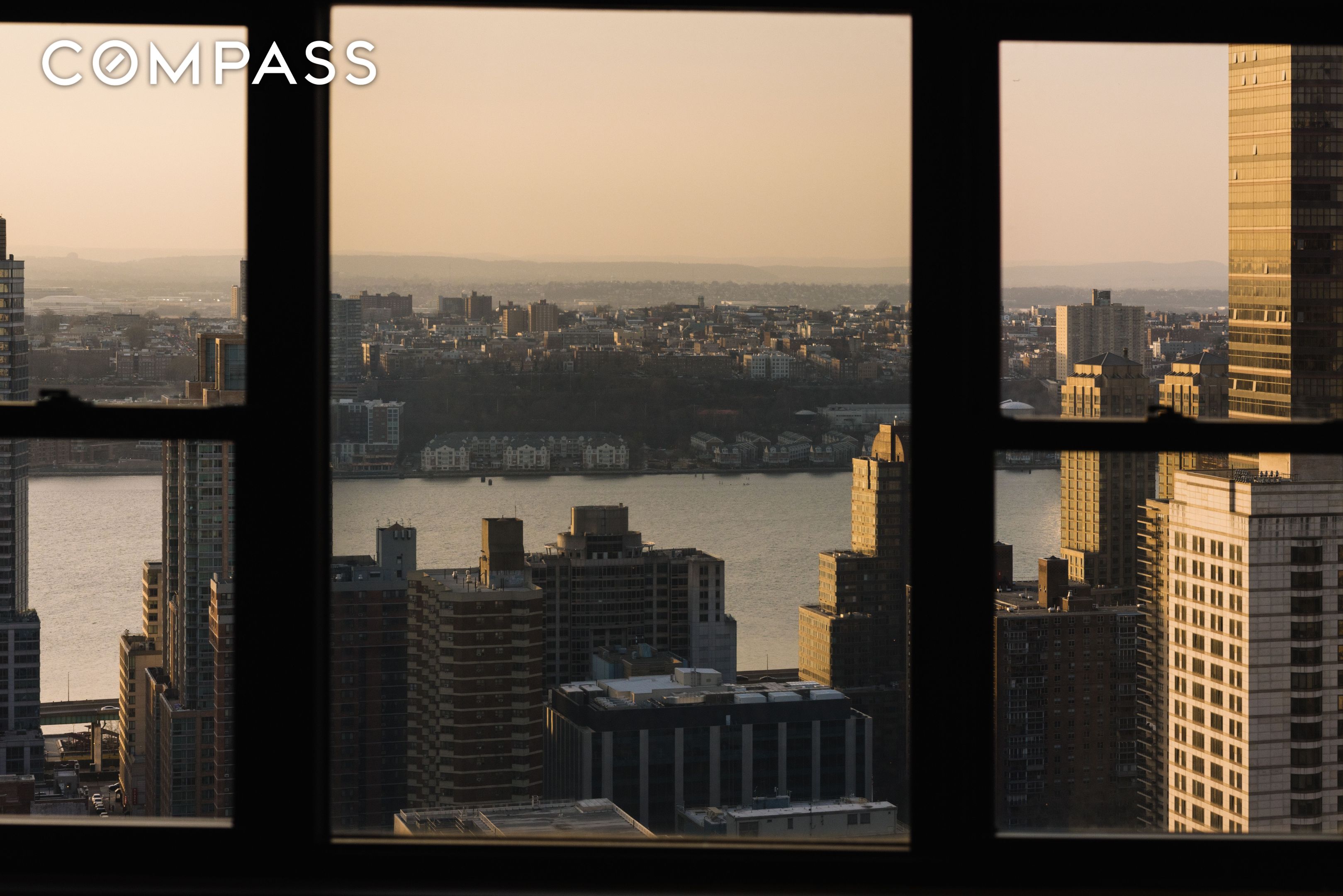 #18 photo, 20 W 64th Street, マンハッタン Upper West Side , NY 10023