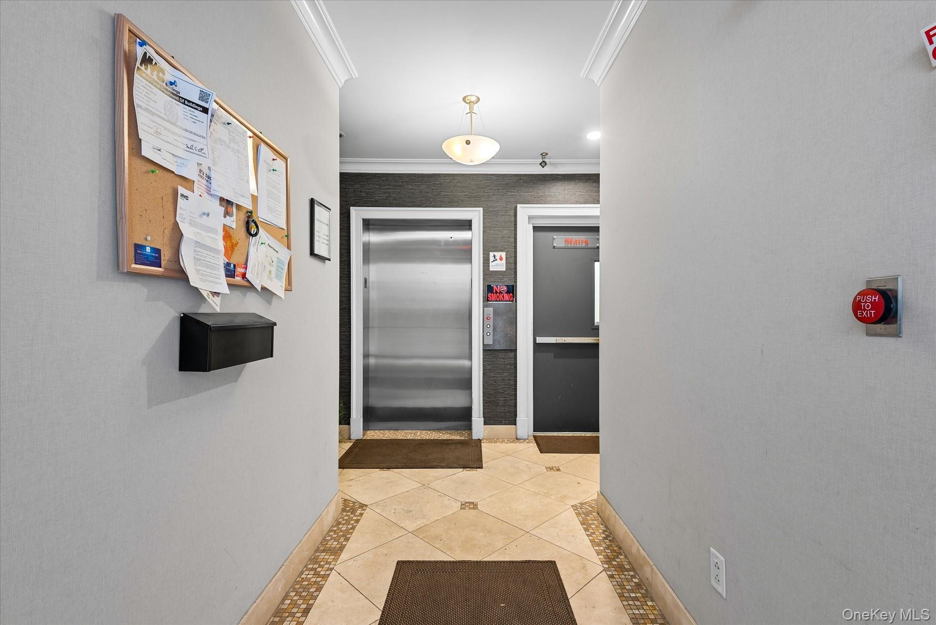 #13 photo, 66-41 69th Street, クイーンズ区 Middle Village , NY 11379