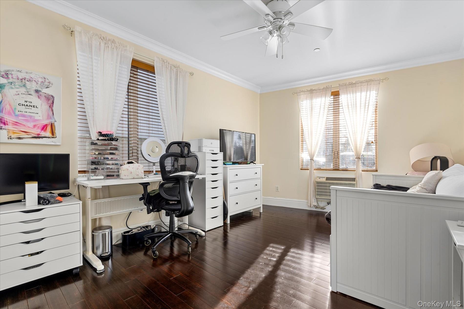 #8 photo, 66-41 69th Street, クイーンズ区 Middle Village , NY 11379