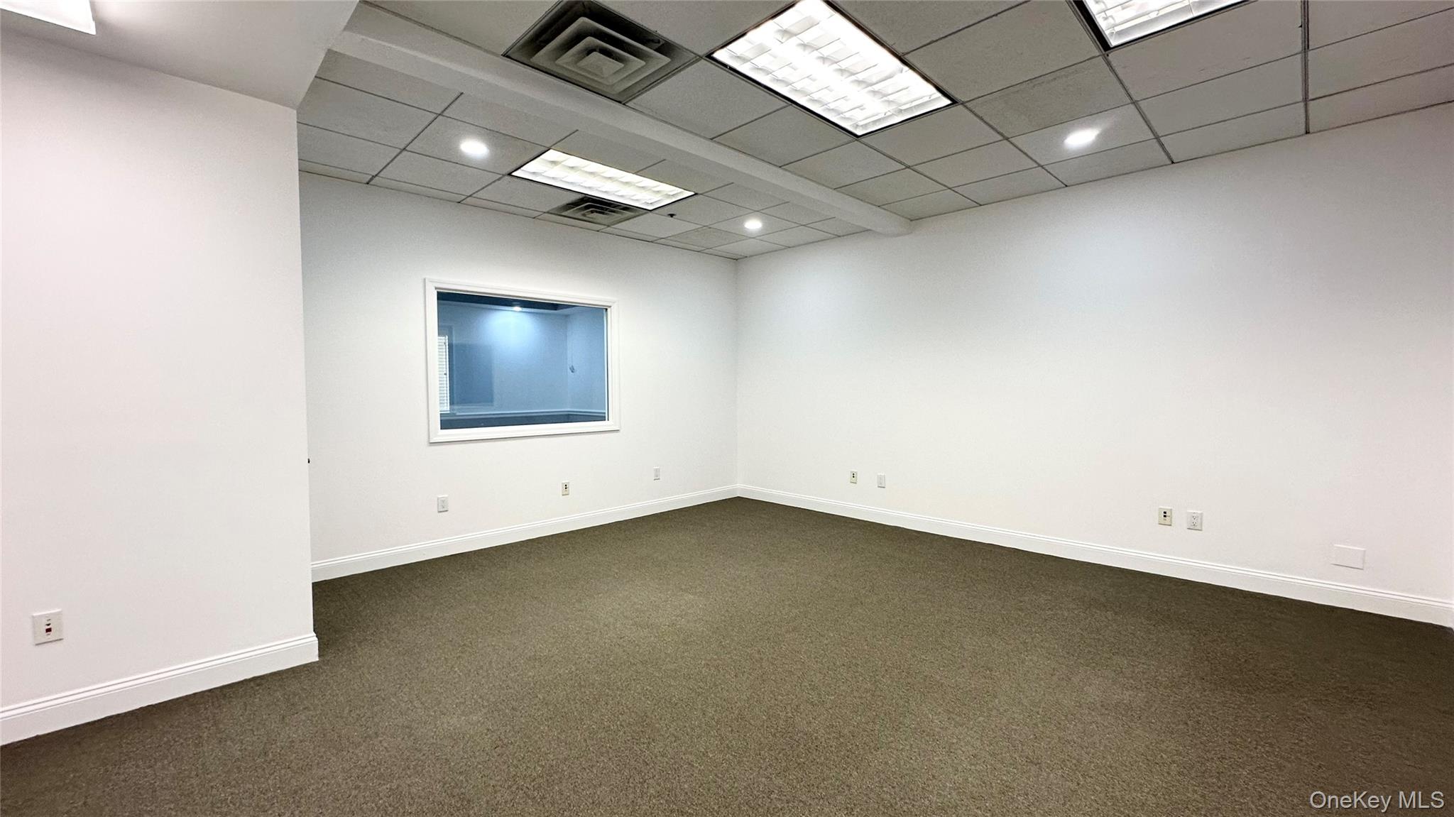 #3 photo, 111 South Street, ナッソー郡 Oyster Bay , NY 11771