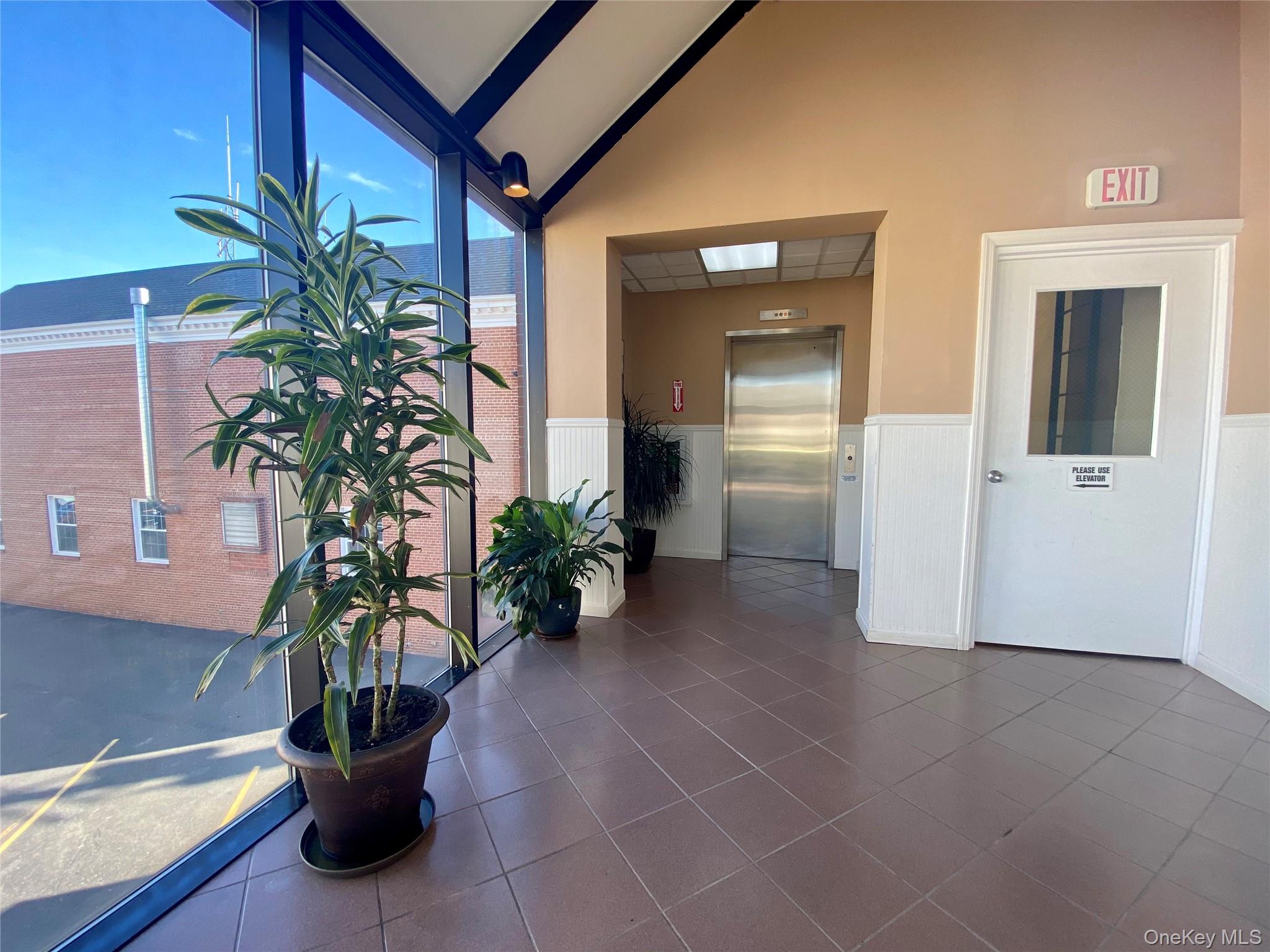 #9 photo, 111 South Street, ナッソー郡 Oyster Bay , NY 11771