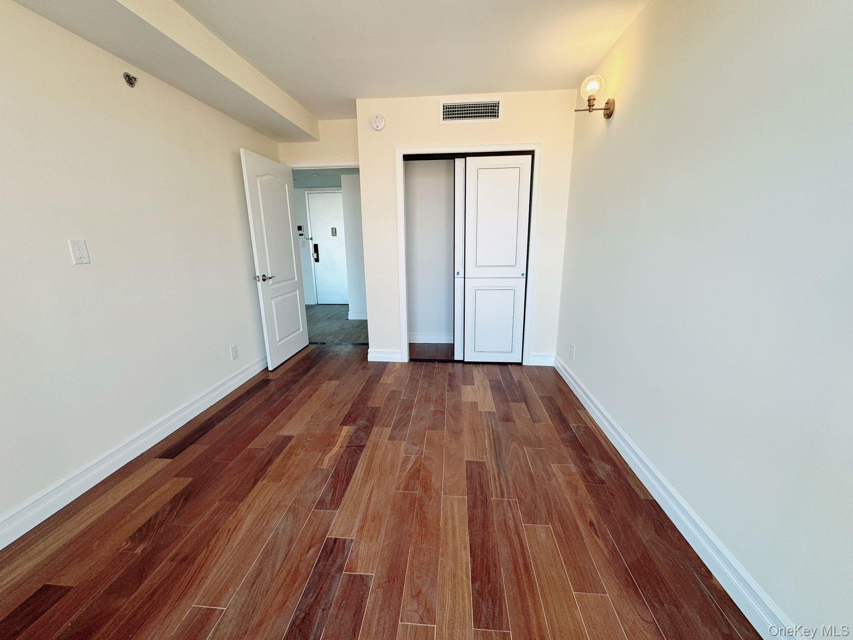 #4 photo, 65-18 Austin St, クイーンズ区 Rego Park , NY 11374