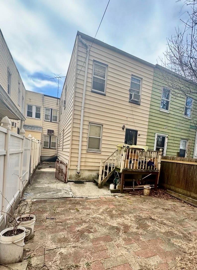 #2 photo, 80-21 86 Avenue, קווינס Woodhaven , NY 11421