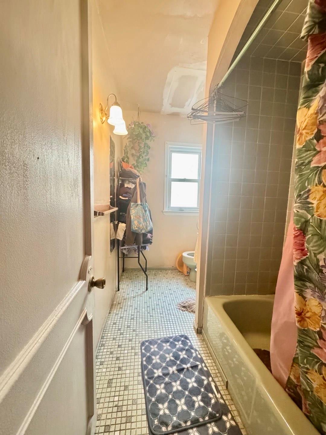 #7 photo, 80-21 86 Avenue, קווינס Woodhaven , NY 11421