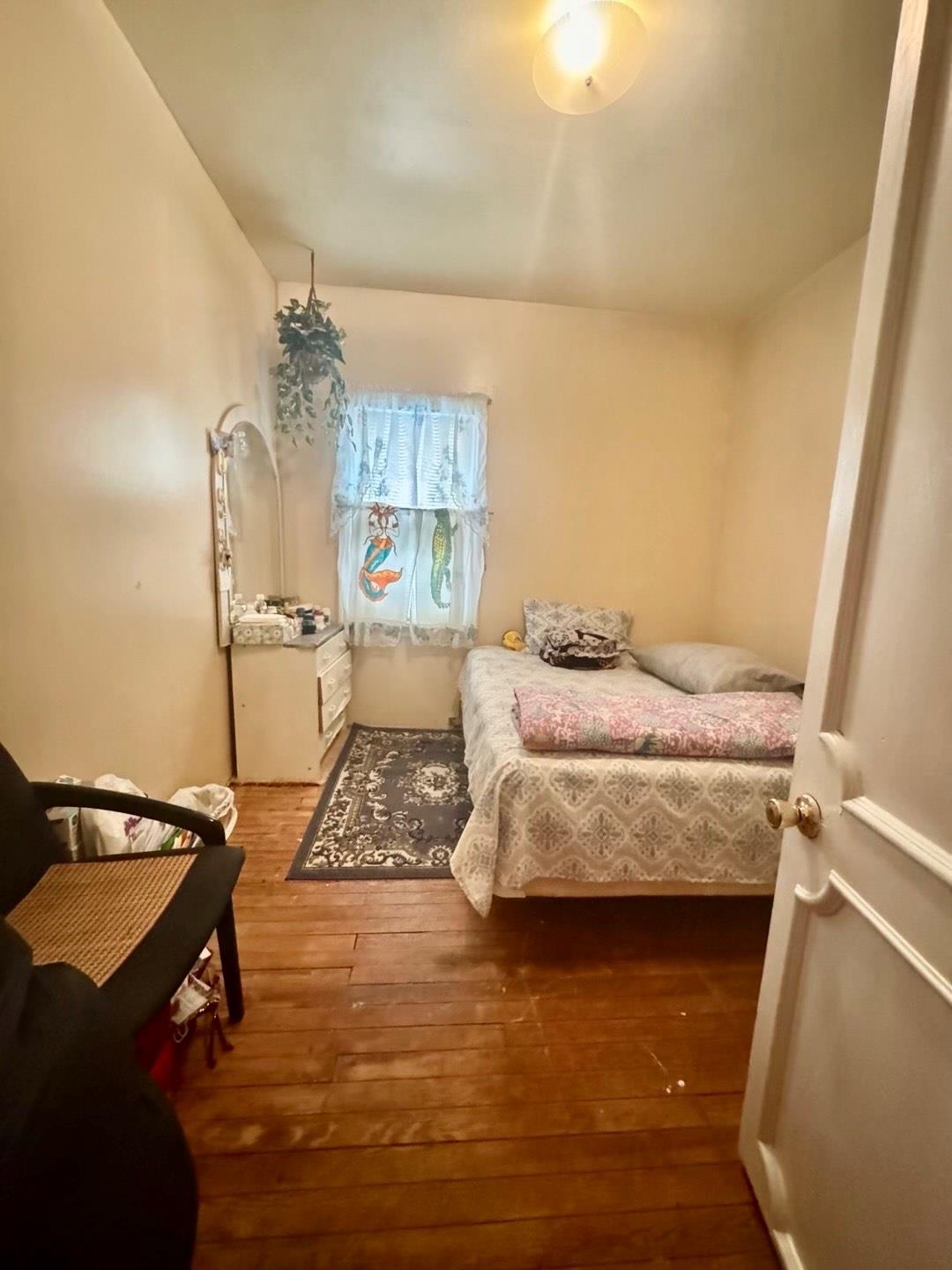 #8 photo, 80-21 86 Avenue, קווינס Woodhaven , NY 11421