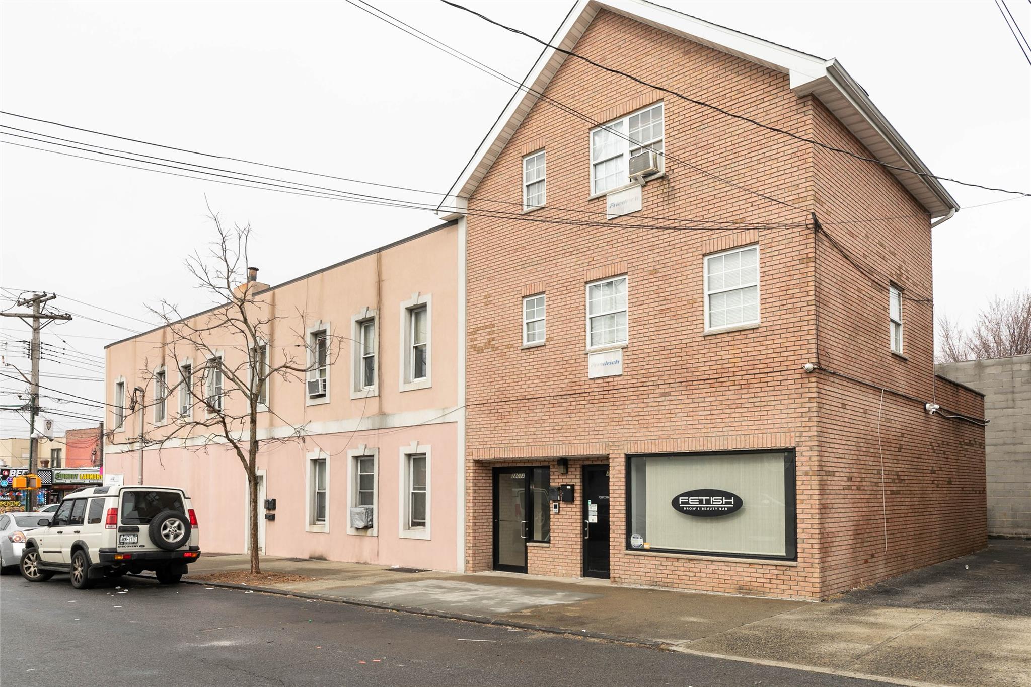 #3 photo, 3121 East Tremont Ave, ブロンクス区 Bronx , NY 10461