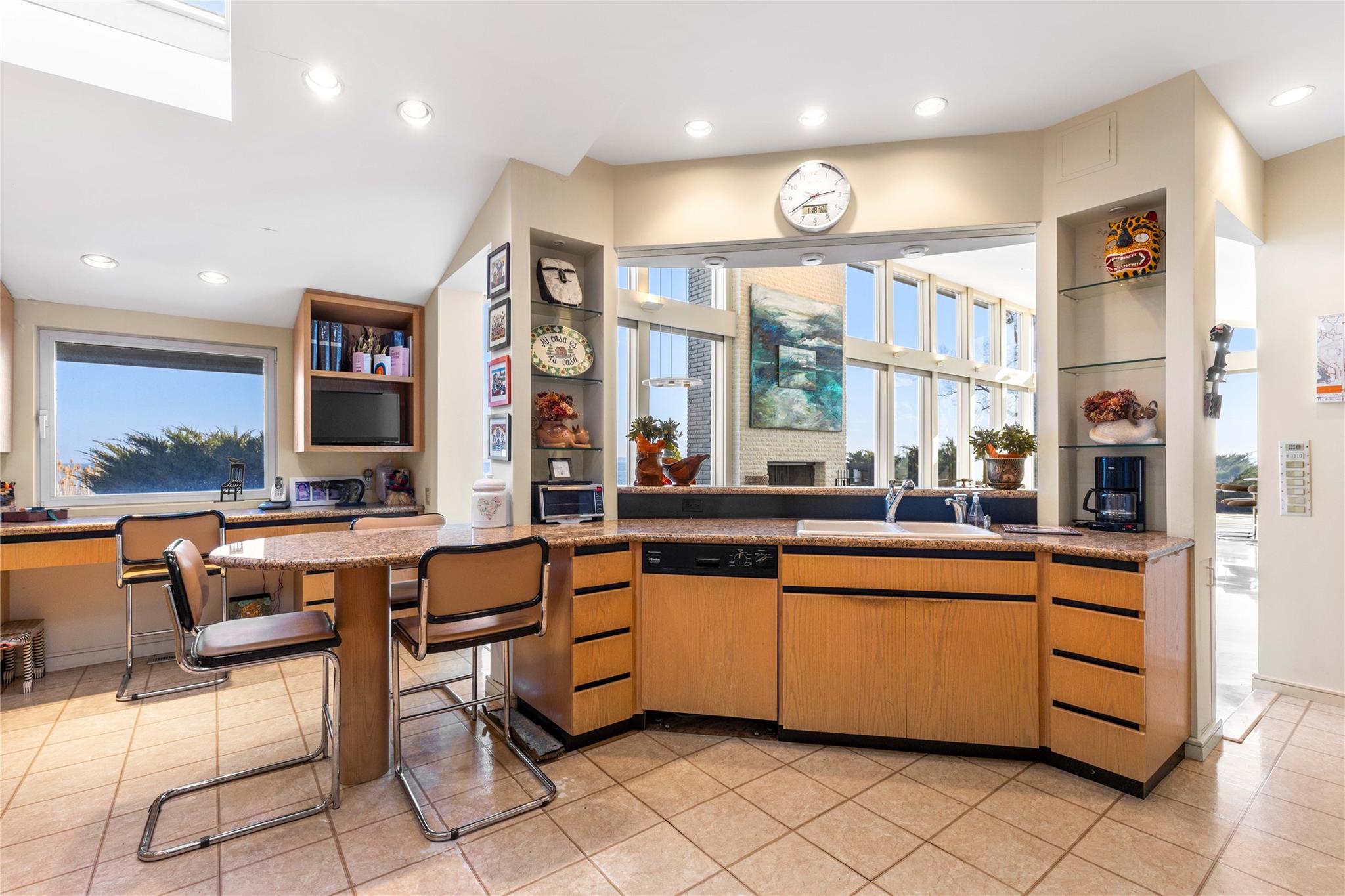 #15 photo, 1450 Flagler Drive, Mamaroneck , NY 10543