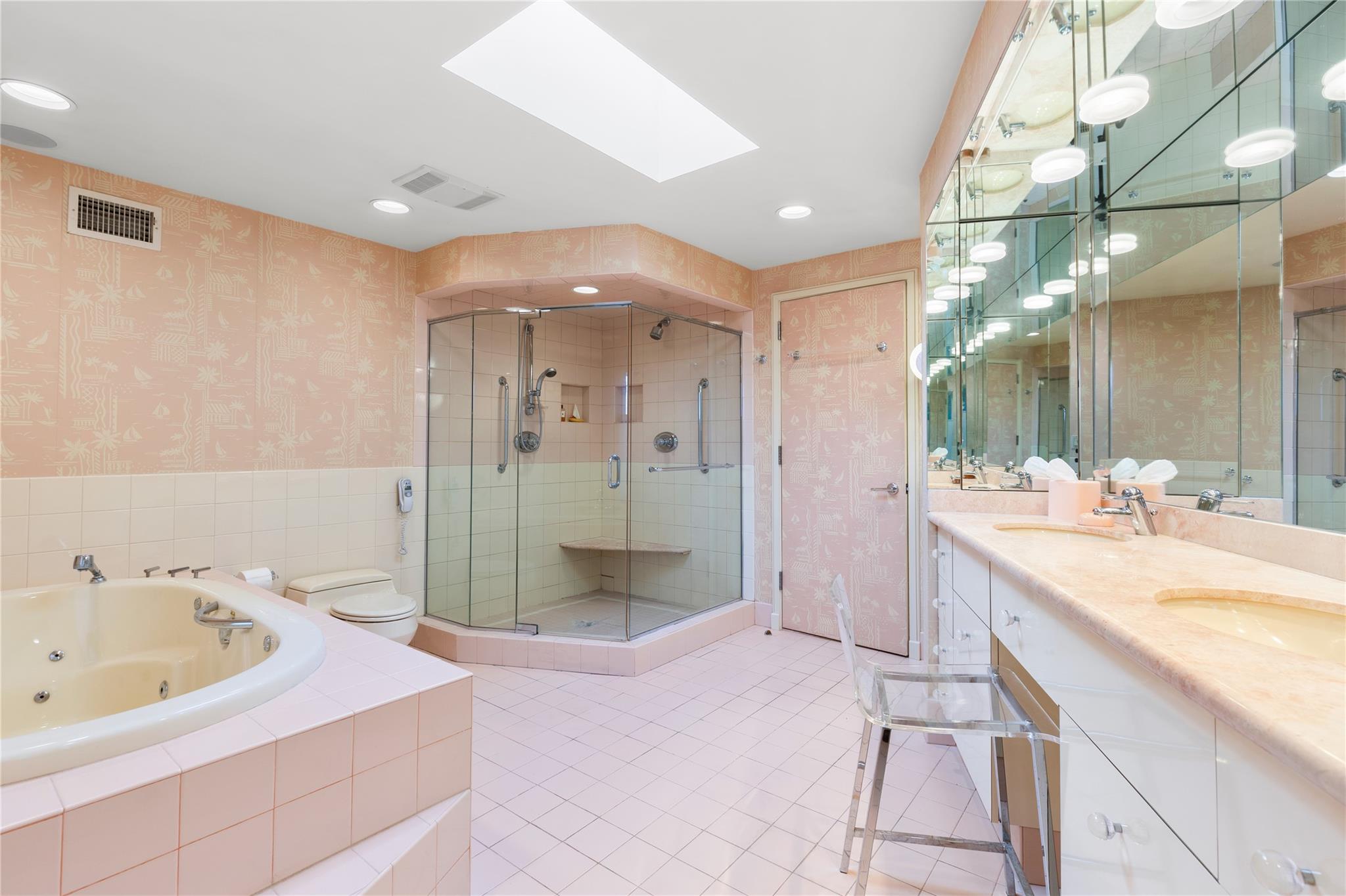 #19 photo, 1450 Flagler Drive, Mamaroneck , NY 10543