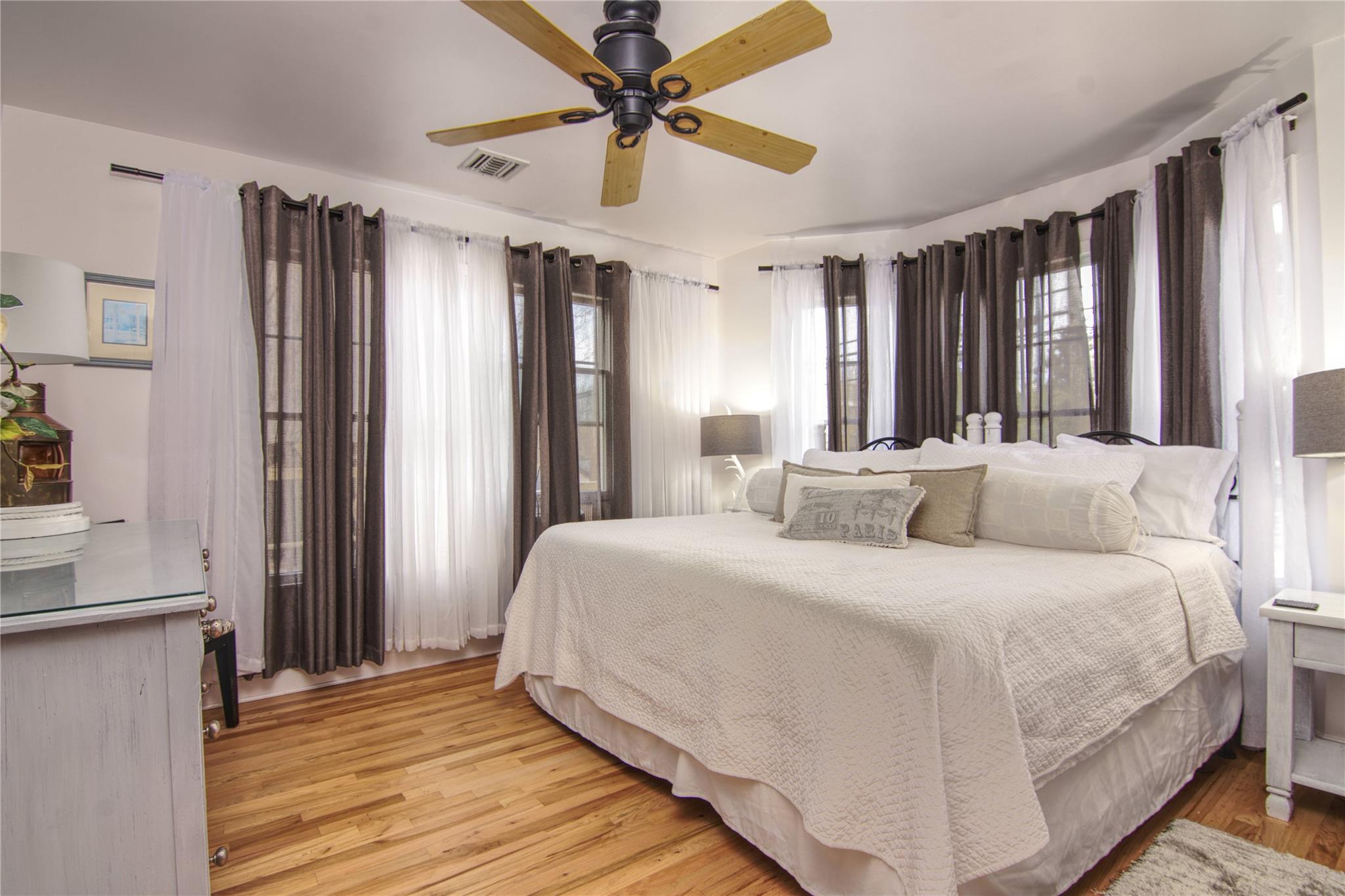 #16 photo, 301 Lewis Walk, サフォーク郡 Cherry Grove , NY 11782