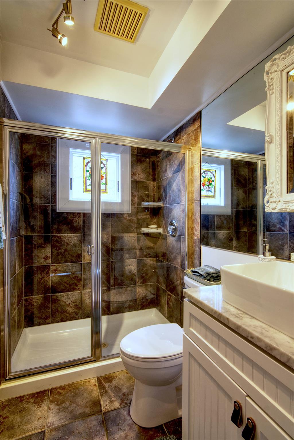 #17 photo, 301 Lewis Walk, サフォーク郡 Cherry Grove , NY 11782