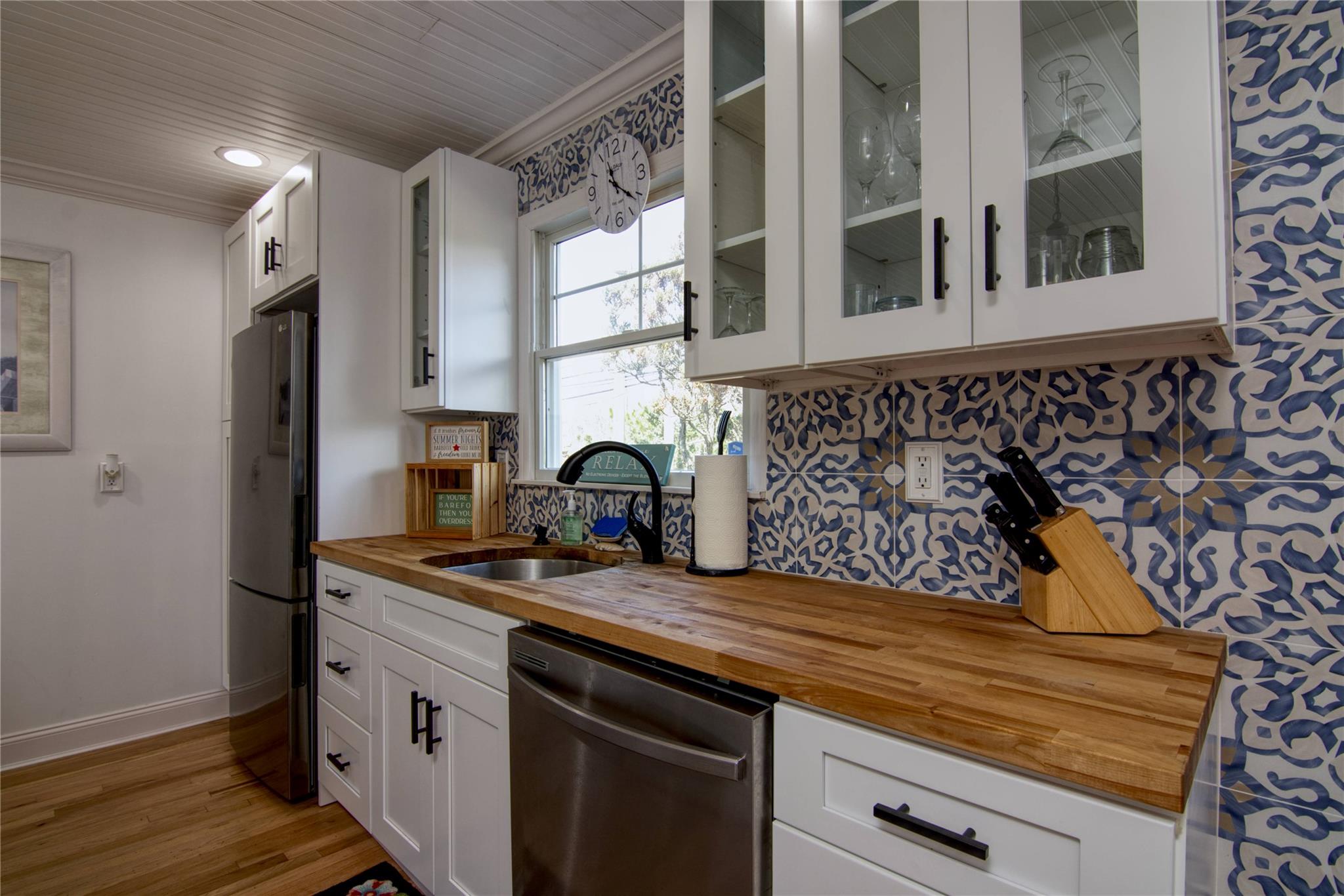 #6 photo, 301 Lewis Walk, サフォーク郡 Cherry Grove , NY 11782