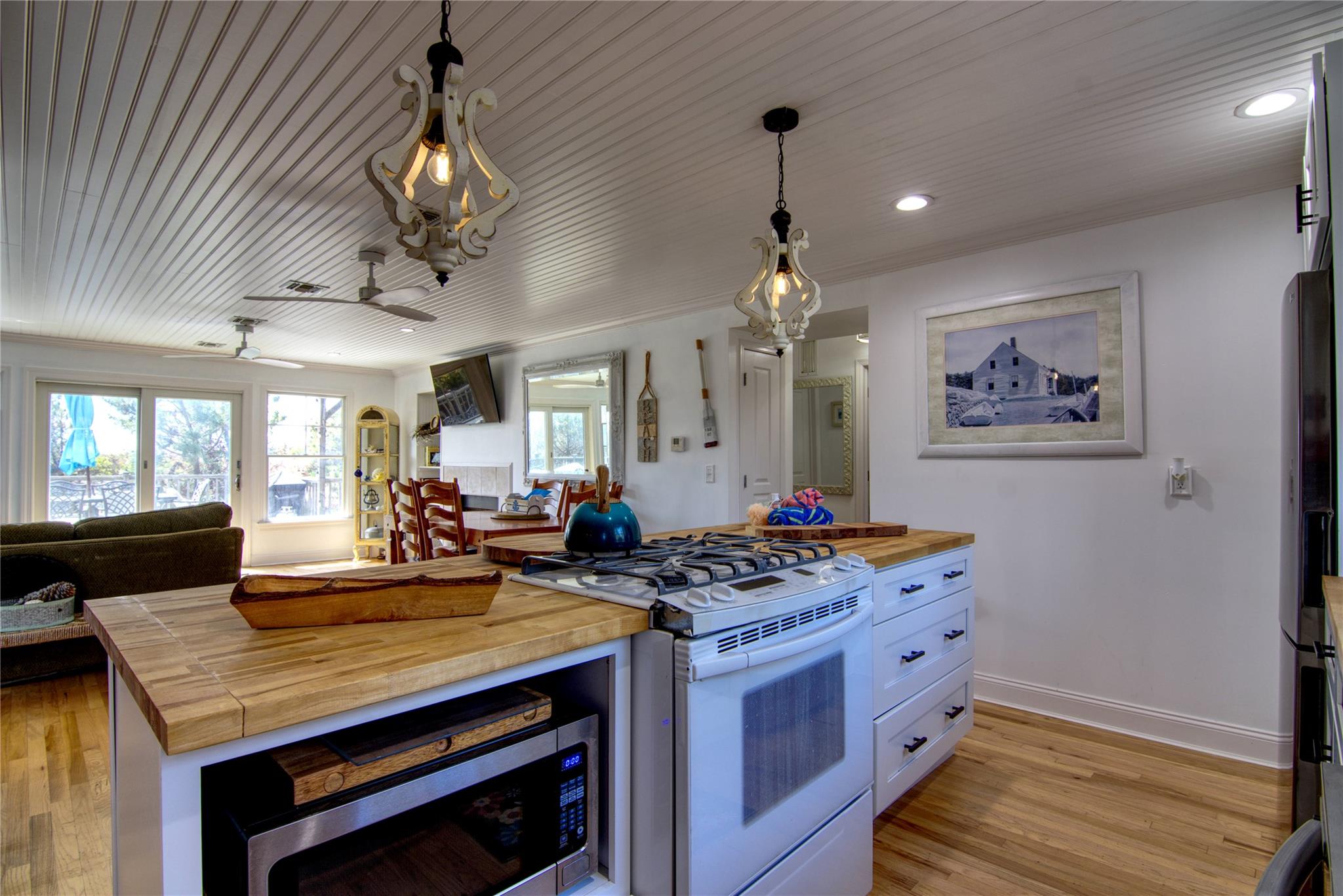 #7 photo, 301 Lewis Walk, サフォーク郡 Cherry Grove , NY 11782