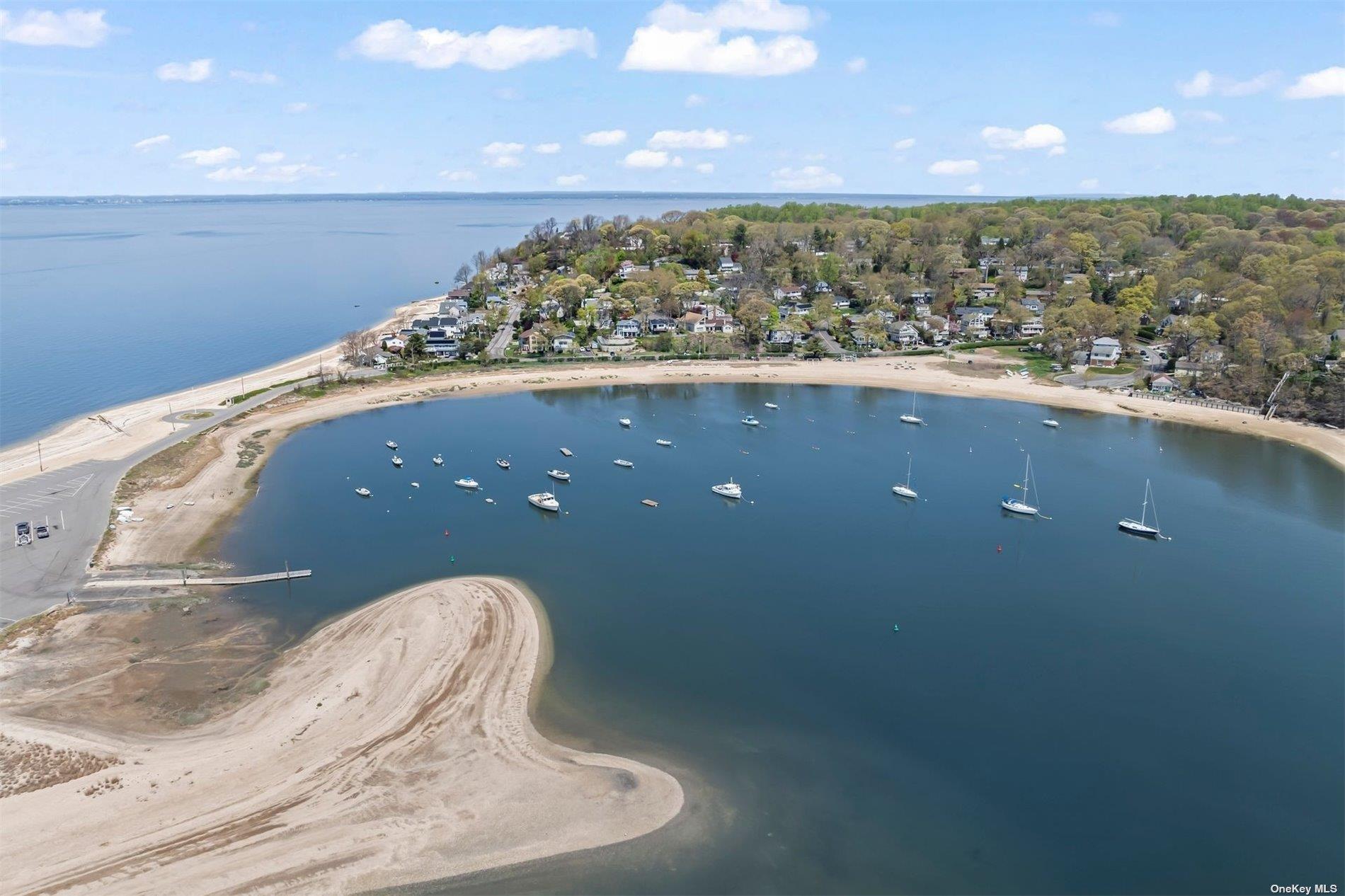 #15 photo, 10 Devon Place, サフォーク郡 Northport , NY 11768