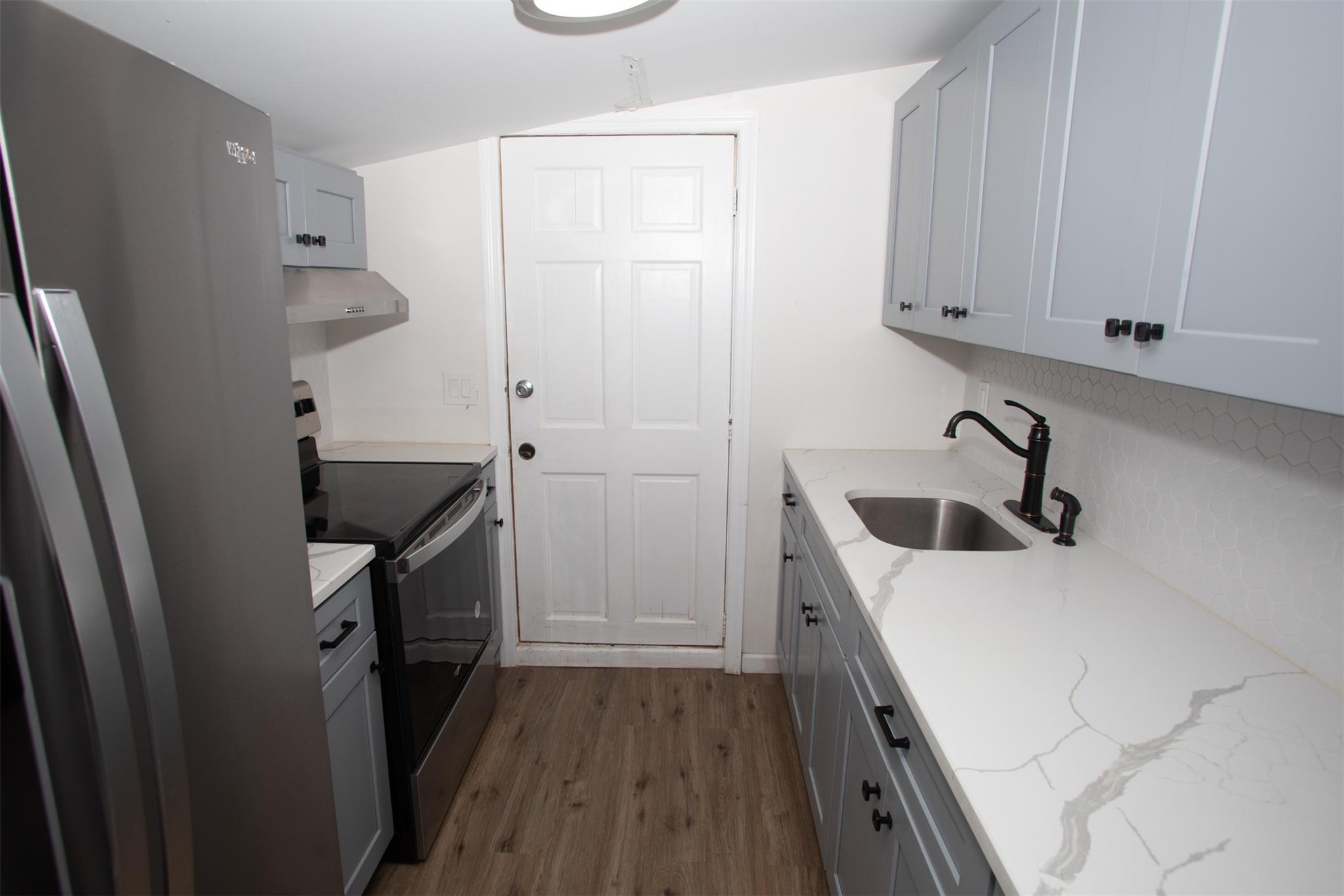 #13 photo, 4A Ralph Avenue, サフォーク郡 Brentwood , NY 11717