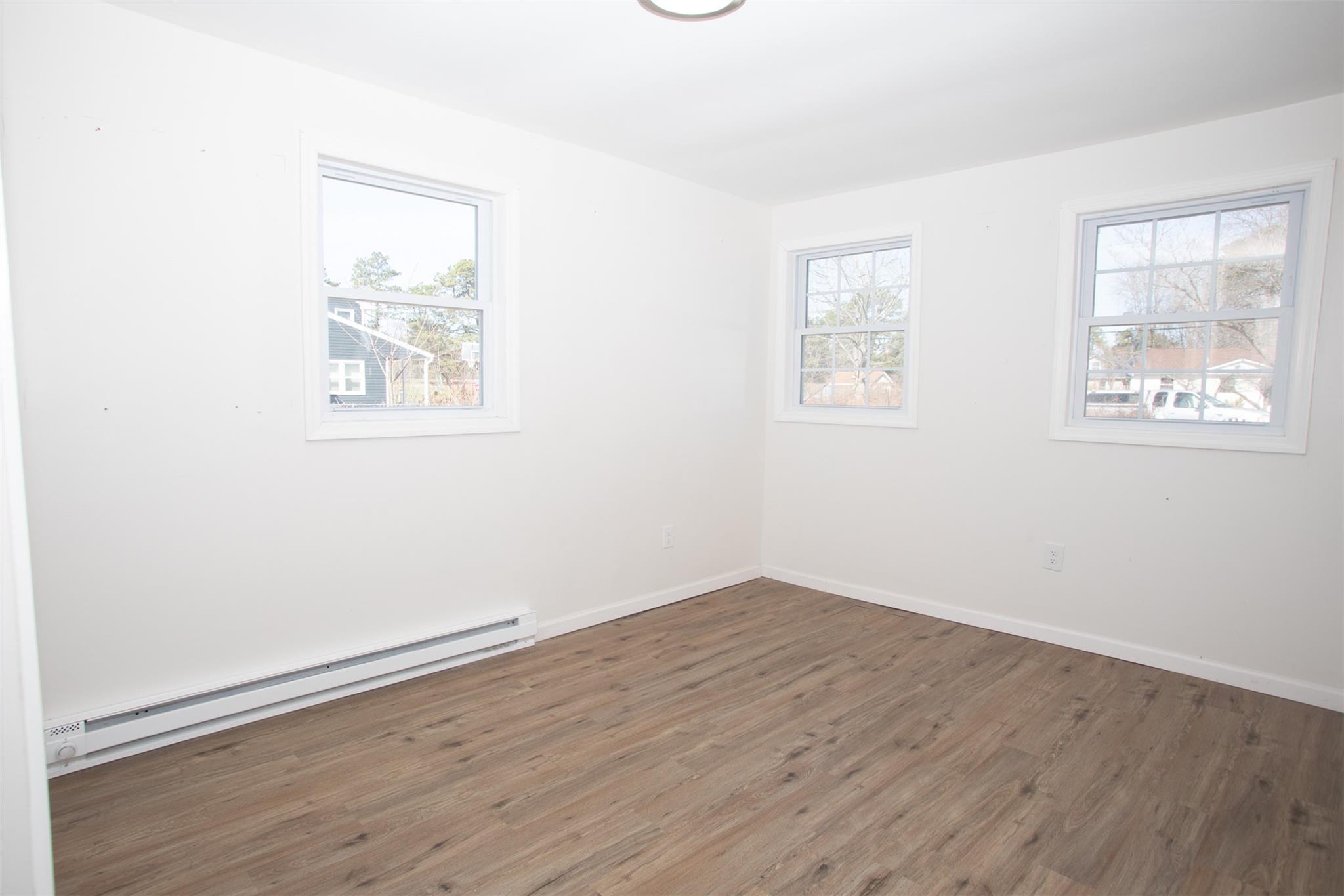 #15 photo, 4A Ralph Avenue, サフォーク郡 Brentwood , NY 11717