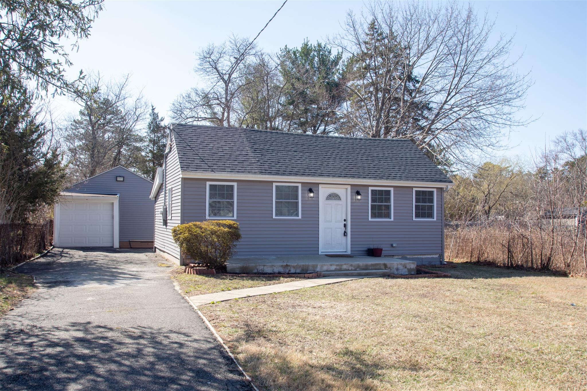 #4 photo, 4A Ralph Avenue, サフォーク郡 Brentwood , NY 11717