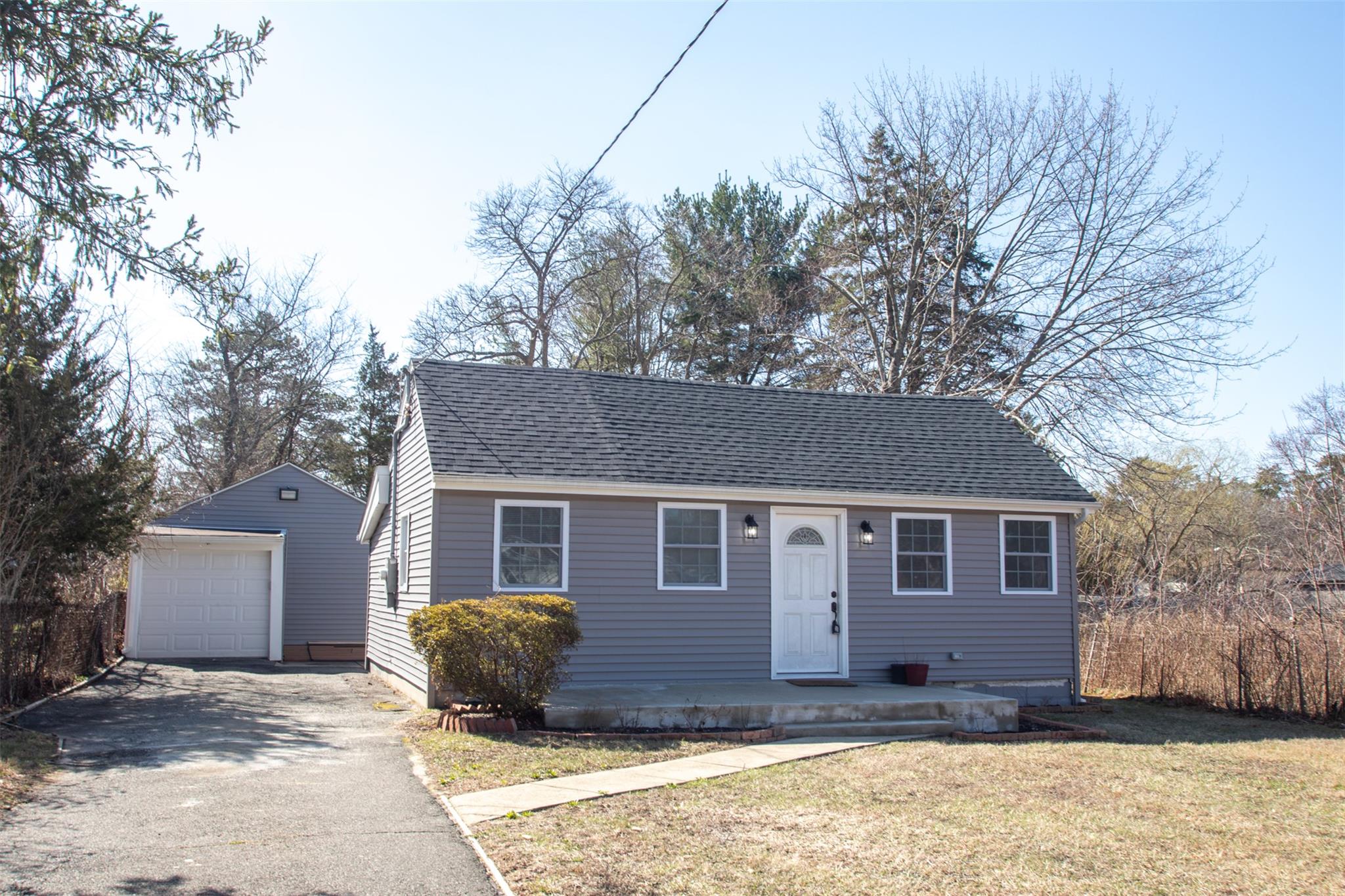 #5 photo, 4A Ralph Avenue, サフォーク郡 Brentwood , NY 11717