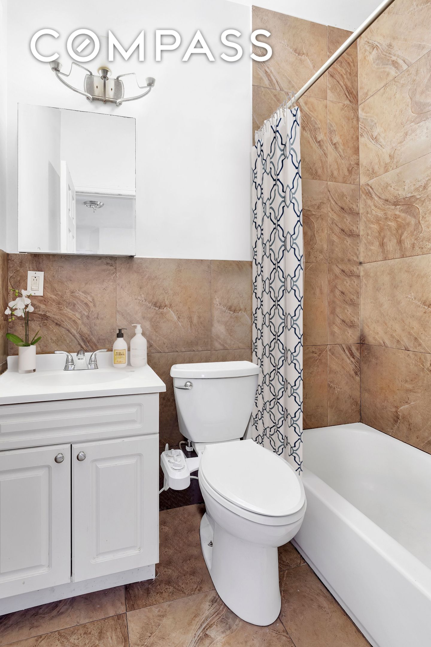 #10 photo, 34-57 9th Street, クイーンズ区 Astoria , NY 11106