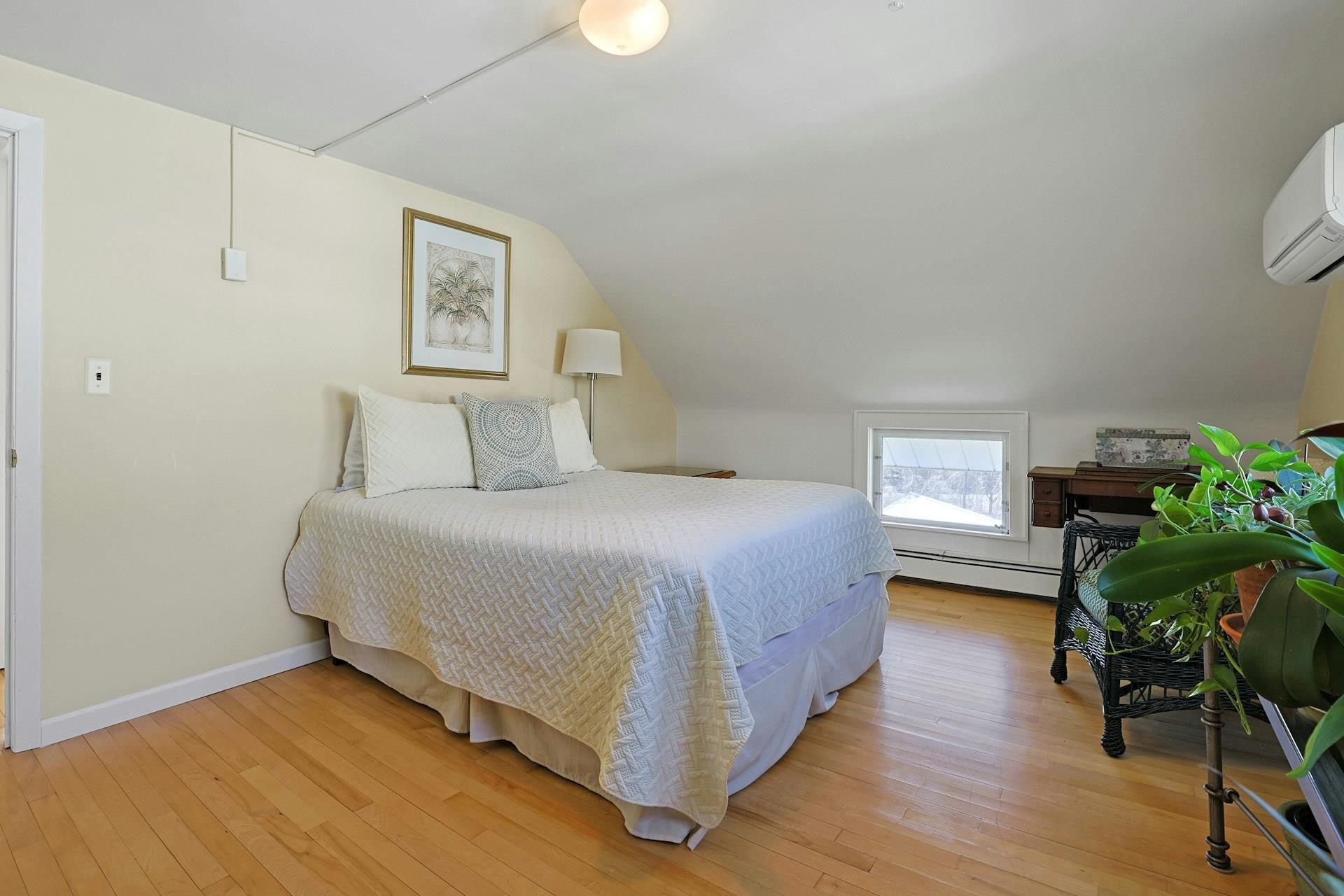 #18 photo, 24 Burnsdale Avenue, 紐約州 Valhalla , NY 10595