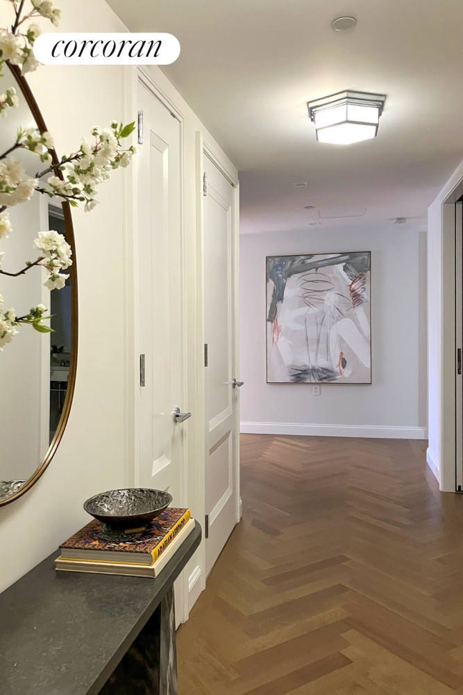 #7 photo, 250 W 81ST Street, マンハッタン Upper West Side , NY 10024