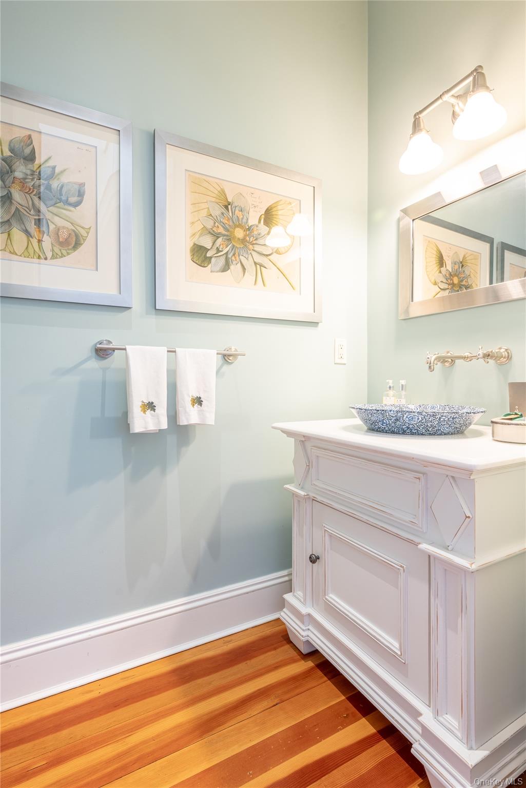 #18 photo, 22 Old Neck Road, サフォーク郡 Center Moriches , NY 11934