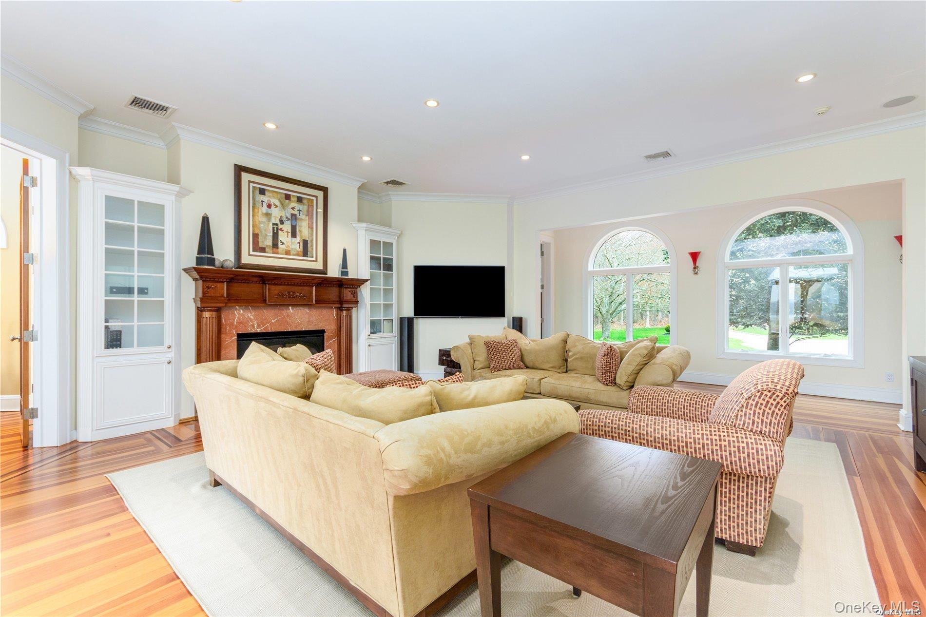 #19 photo, 22 Old Neck Road, サフォーク郡 Center Moriches , NY 11934