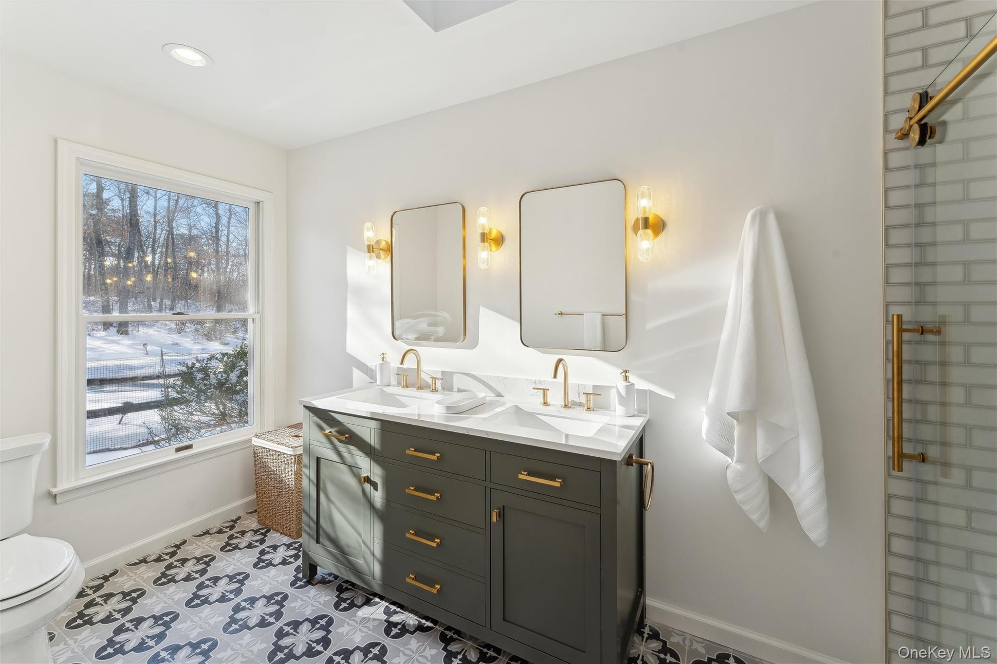 #14 photo, 14 Hildreth Road, サフォーク郡 Hampton Bays , NY 11946