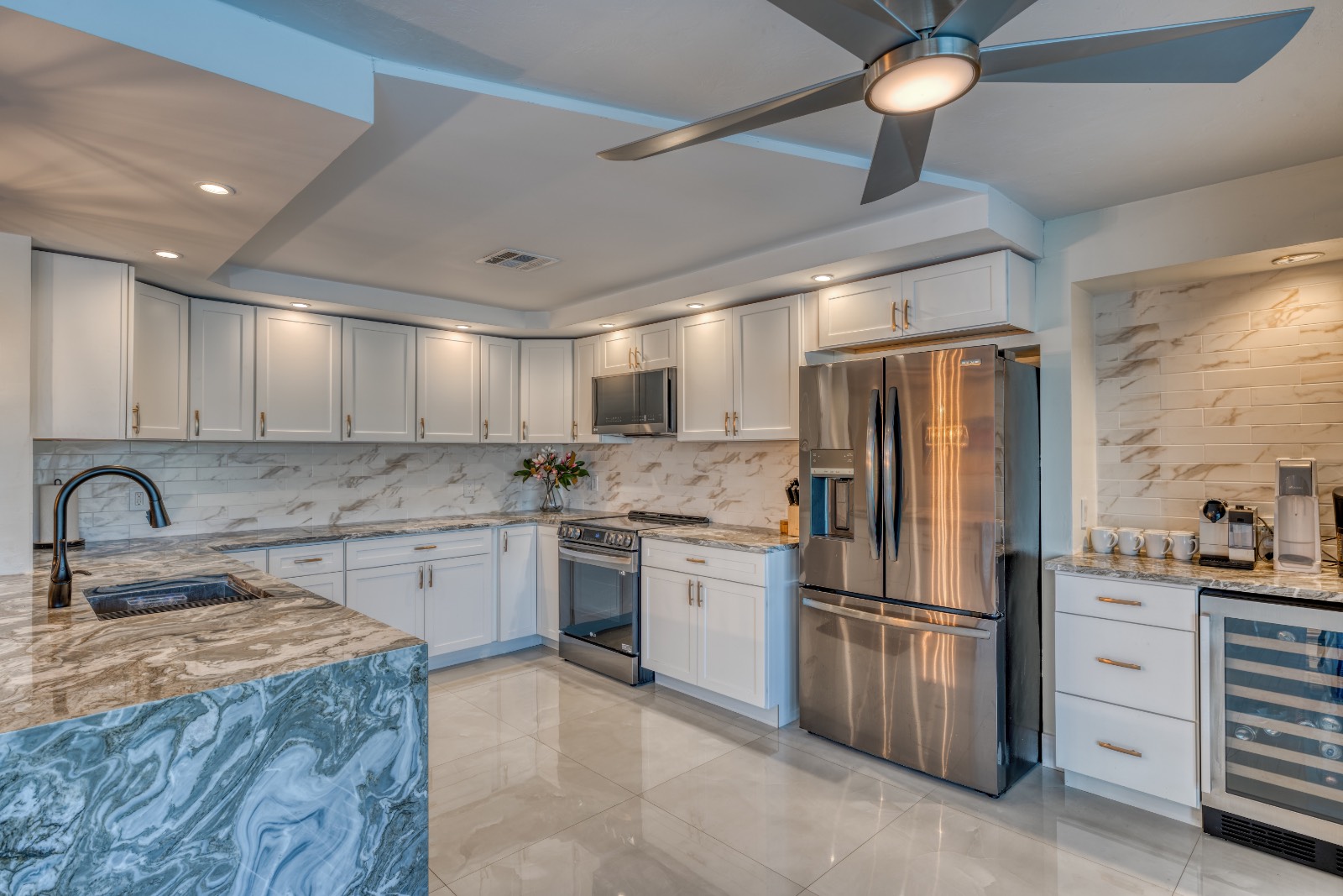 #12 photo, 4610 SE 1st Place, Cape Coral , NY 33904