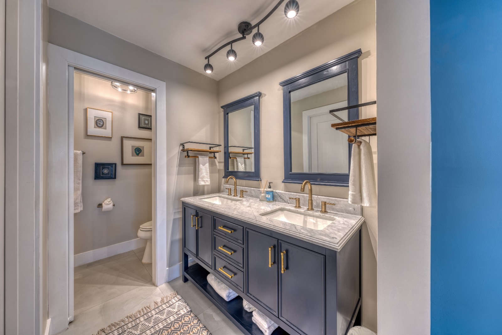 #20 photo, 4610 SE 1st Place, Cape Coral , NY 33904