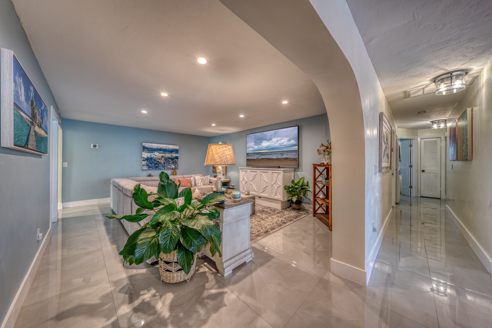 #5 photo, 4610 SE 1st Place, Cape Coral , NY 33904