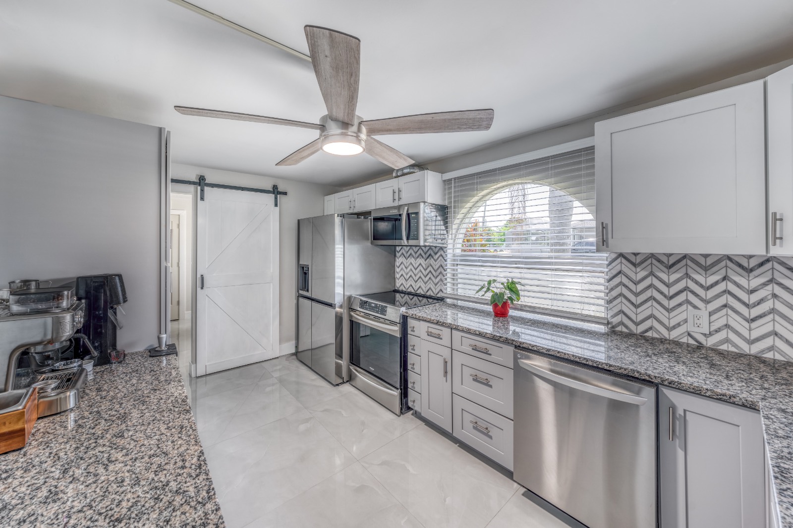 #57 photo, 4610 SE 1st Place, Cape Coral , NY 33904